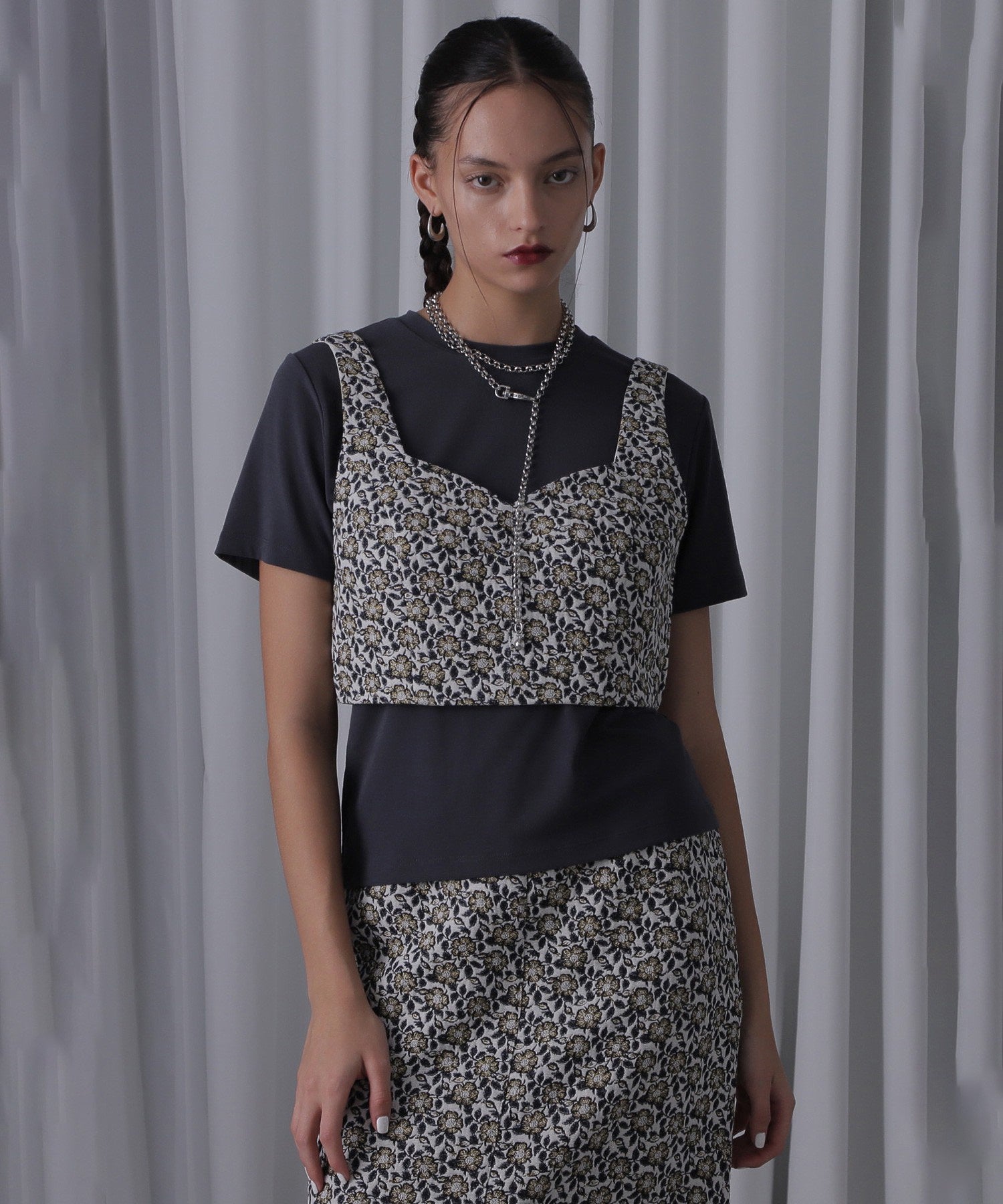 mici/フラワージャカードビスチェ