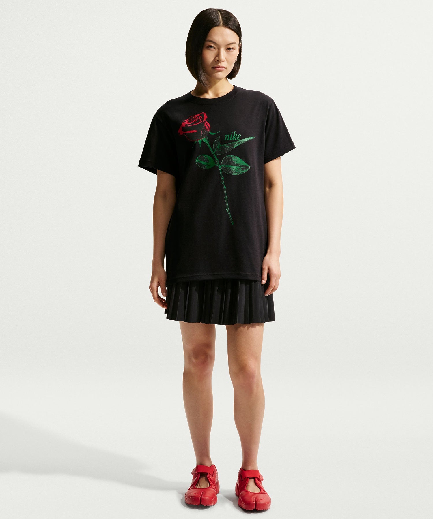 NIKE/ナイキ/W NSW CLASSIC ST2 TEE IR7827