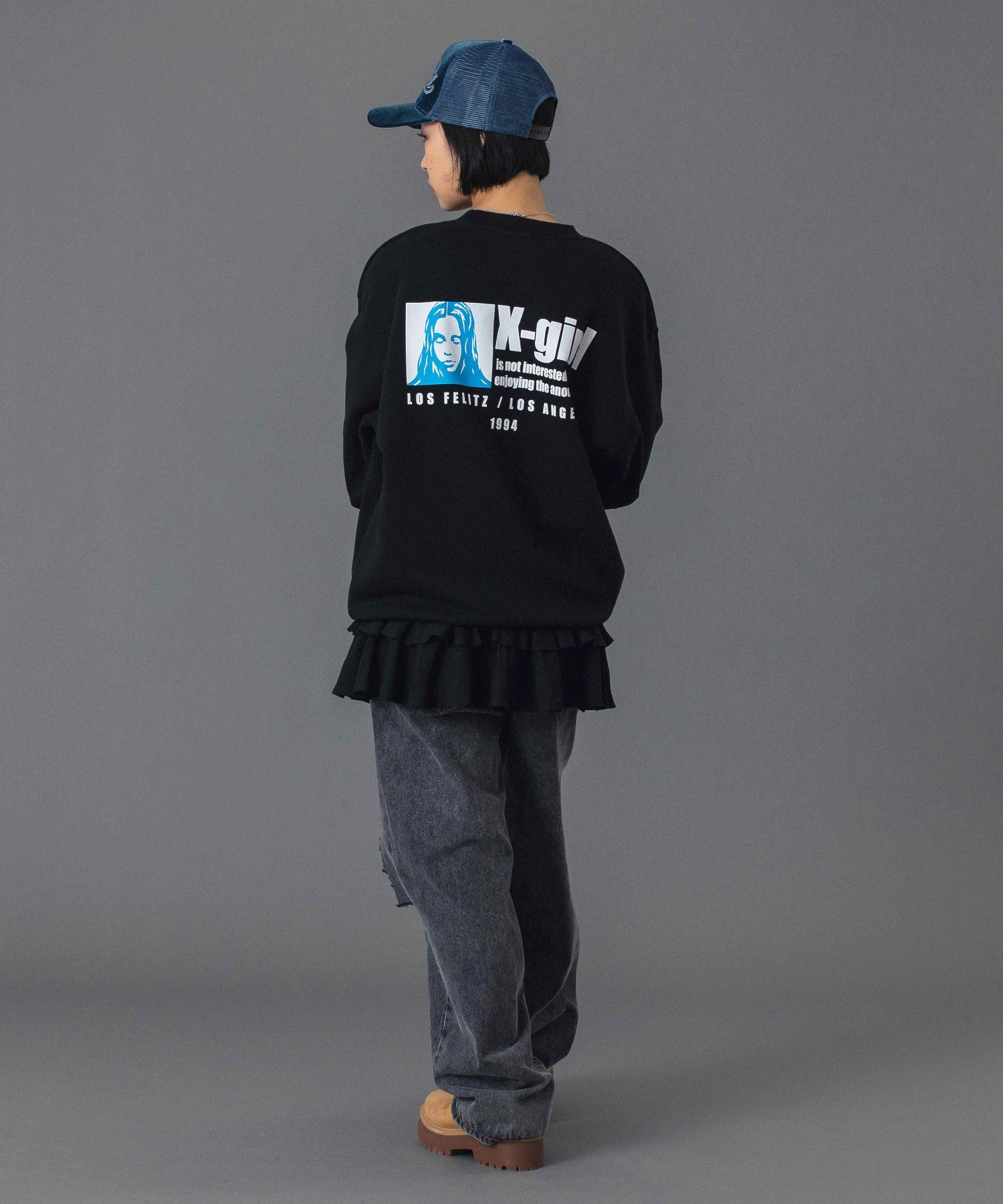 ANONYMITY CREWNECK SWEAT TOP