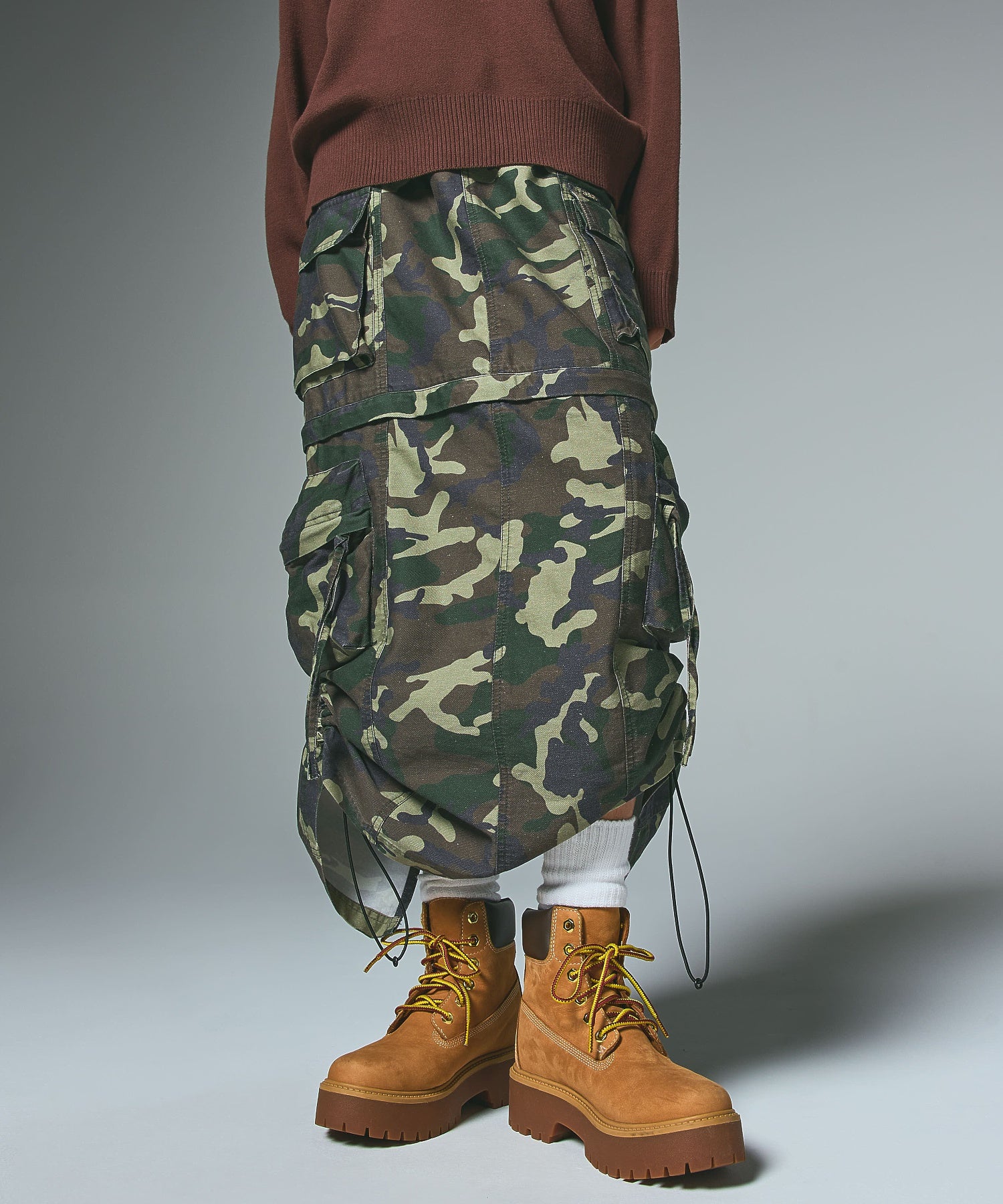 CONVERTIBLE CARGO SKIRT