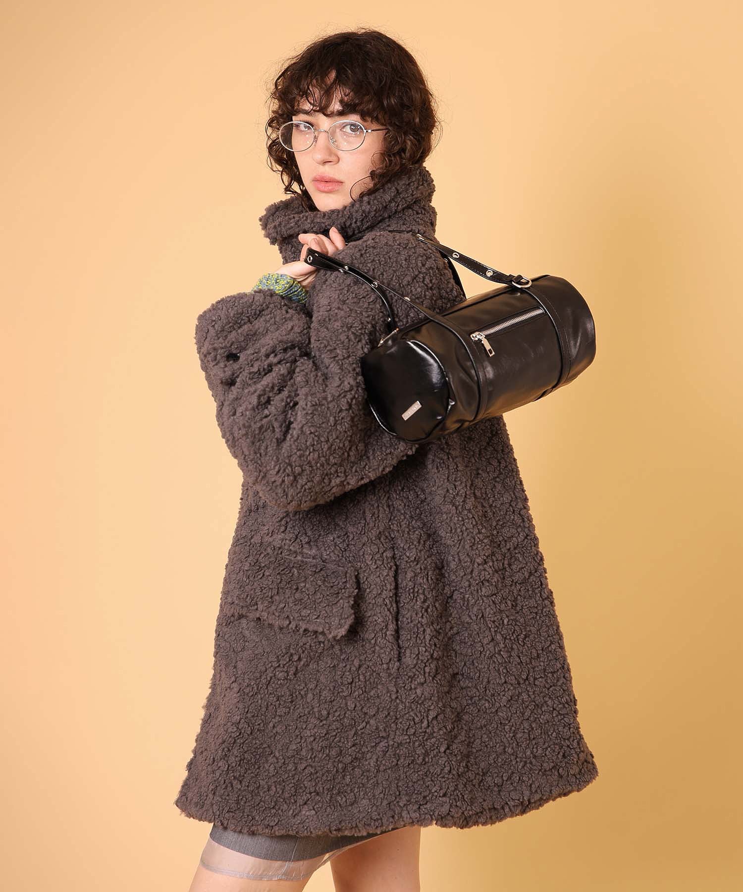 ハトメベルトボストンバッグ