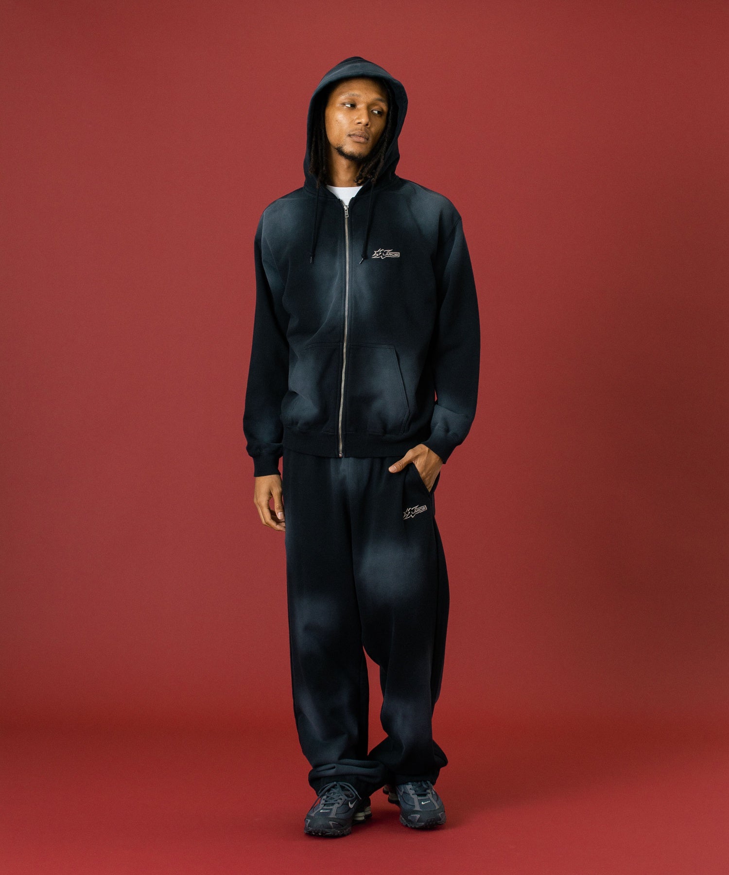 SPRAY DYED ZIP UP HOODED SWEATSHIRT