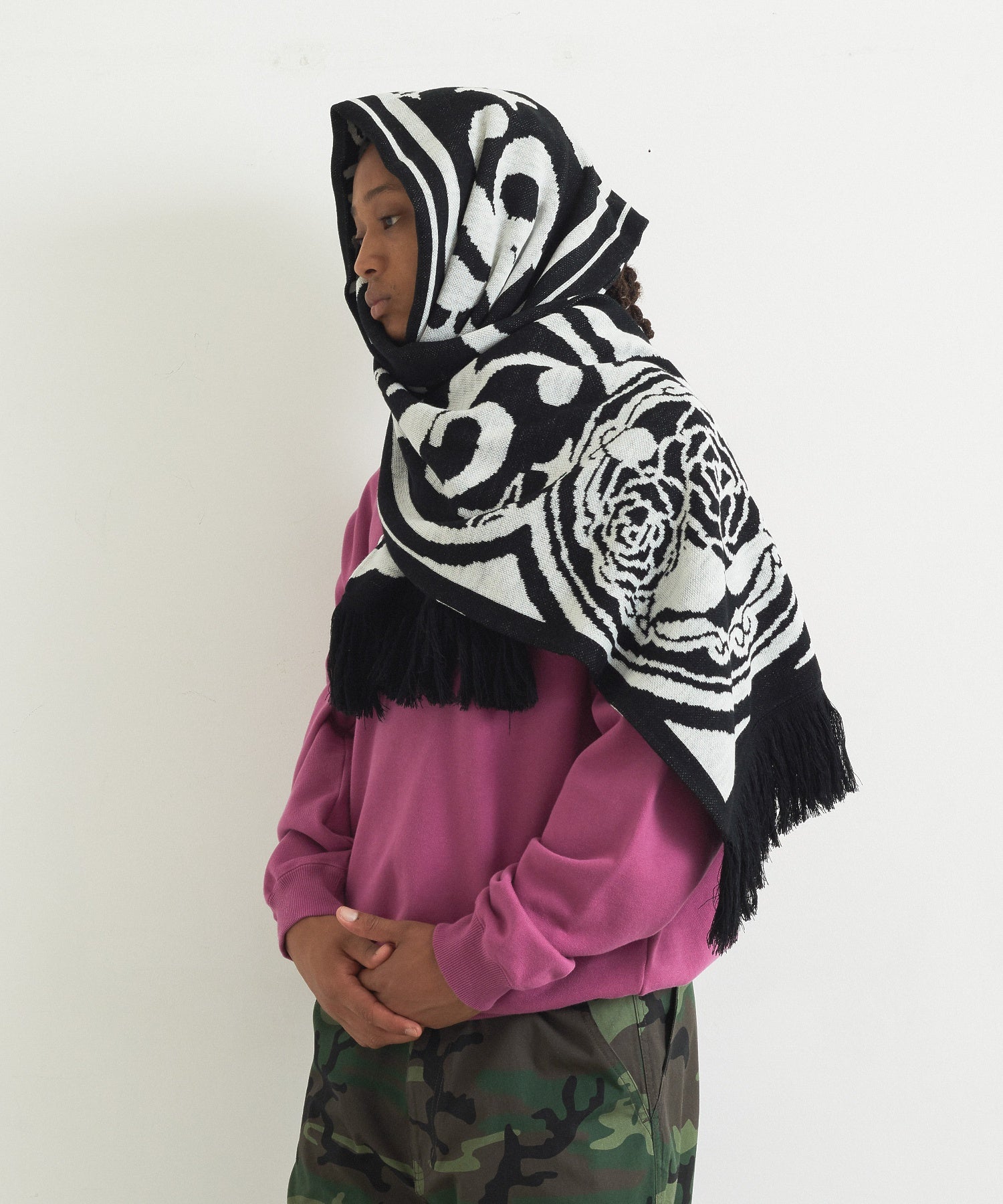 XLARGE ROSE JACQUARD SCARF