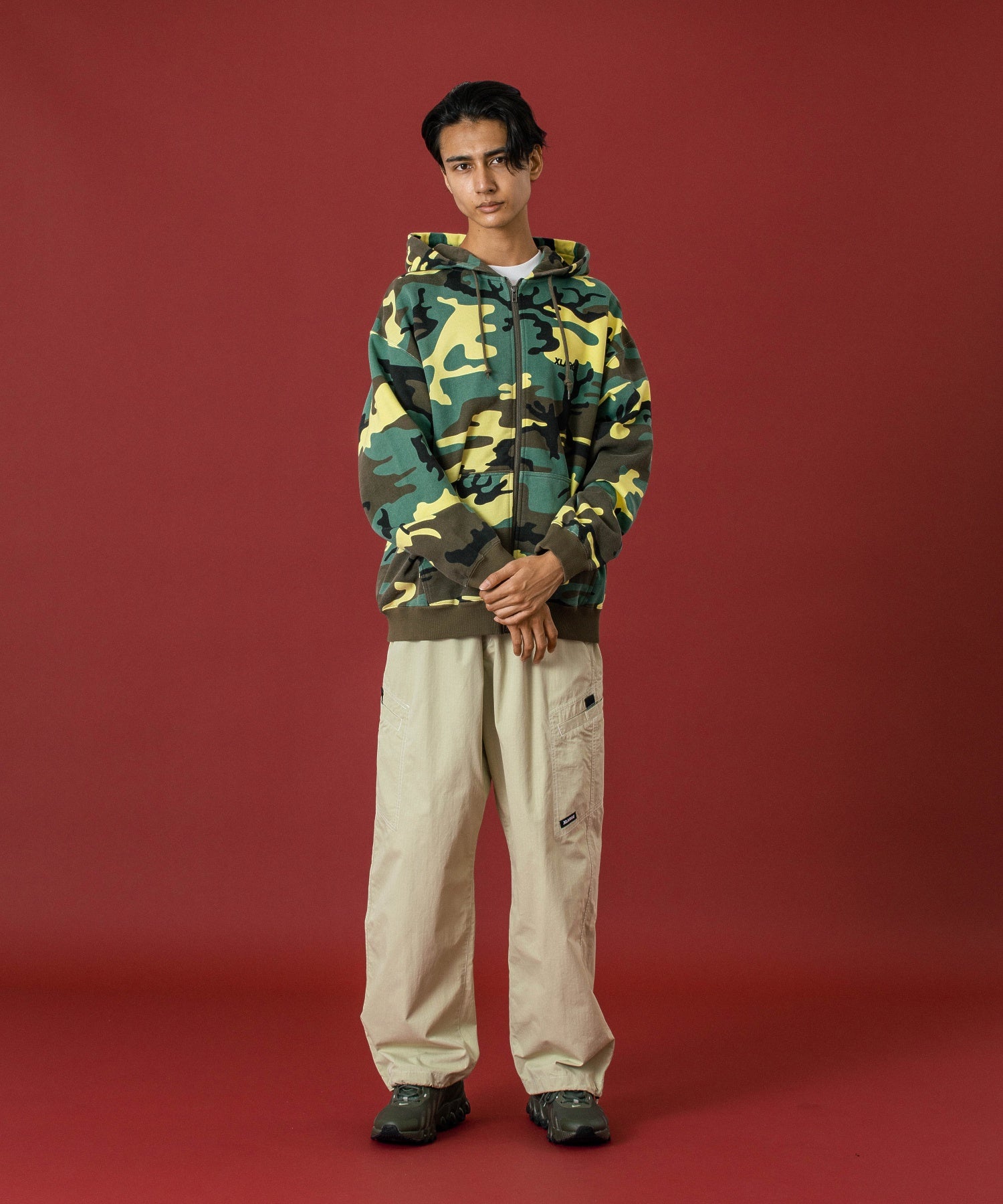 STITCHED CARGO PANTS