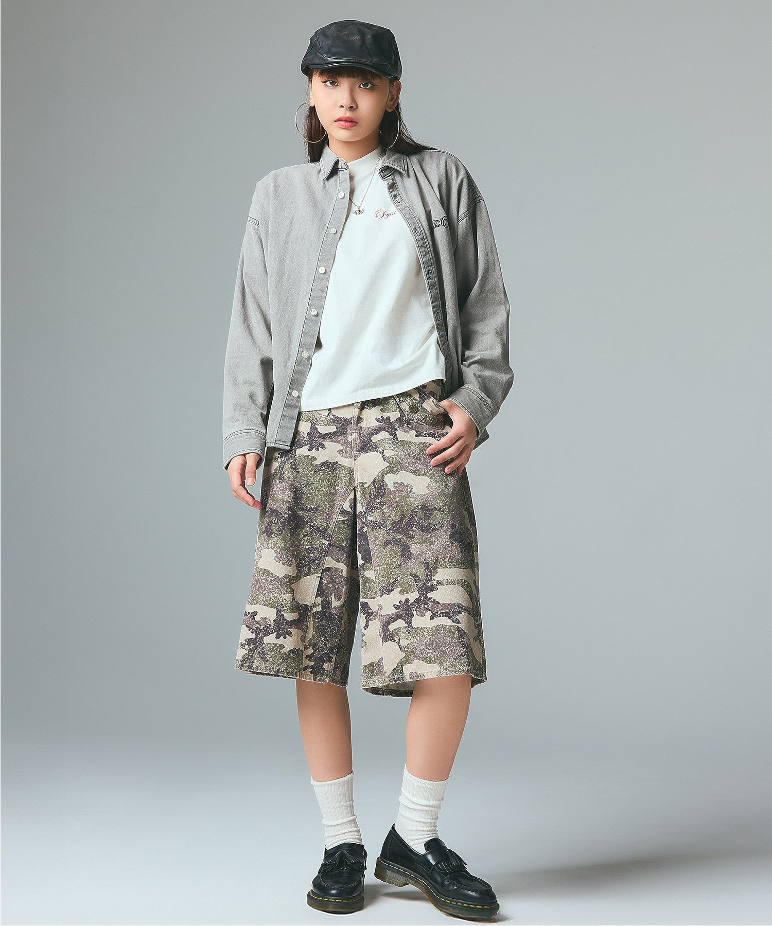 FLAP POCKET SHORTS