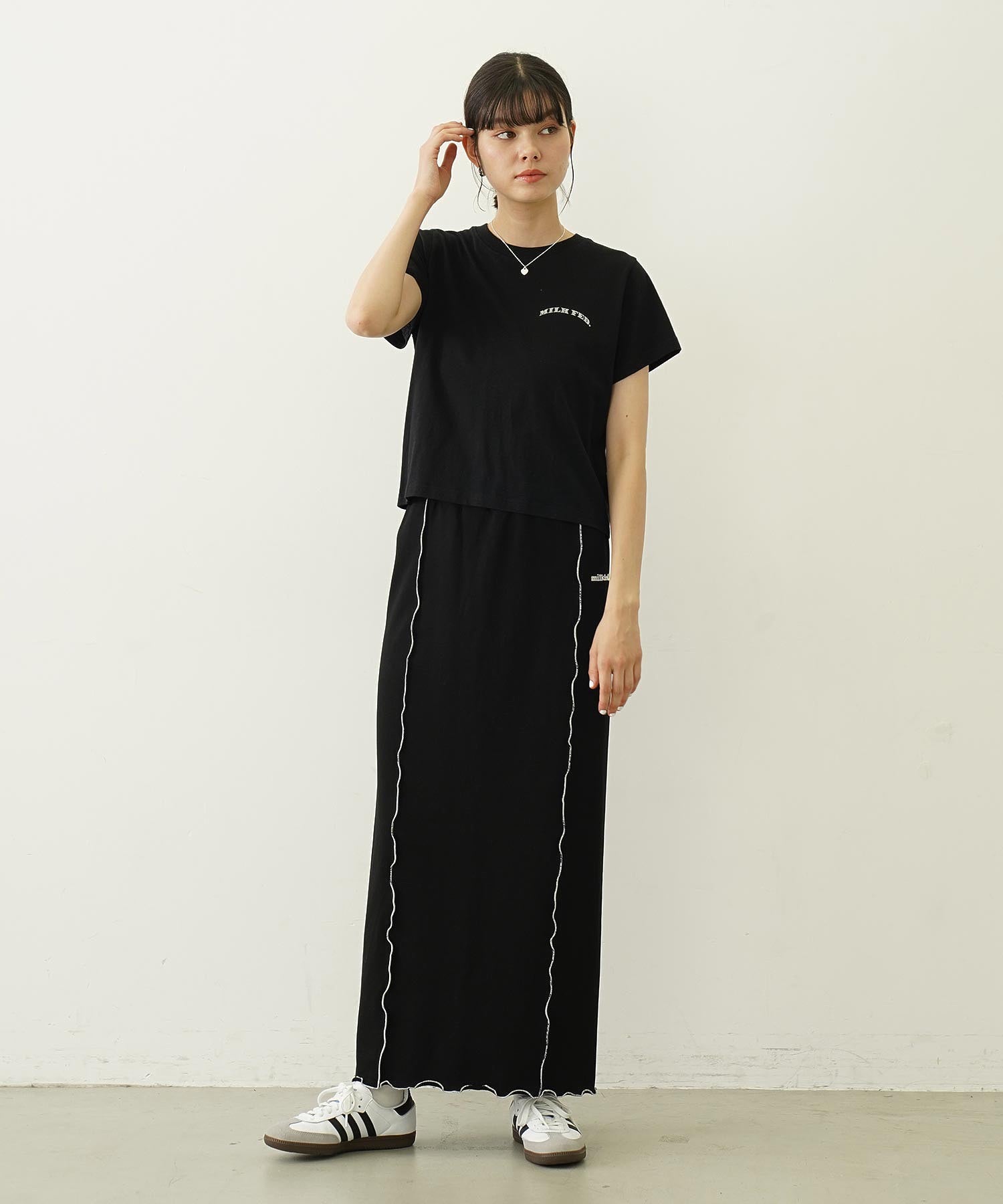 LETTUCE EDGE SWEAT SKIRT