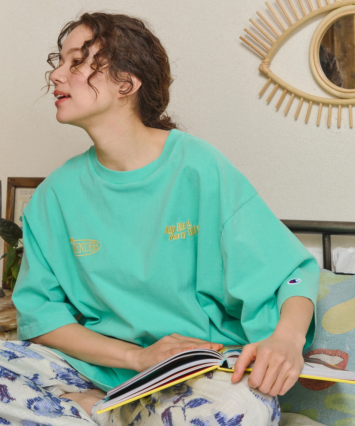 【Champion別注】ROSEBUD x champion LOGO EMBROIDERY BIG TEE