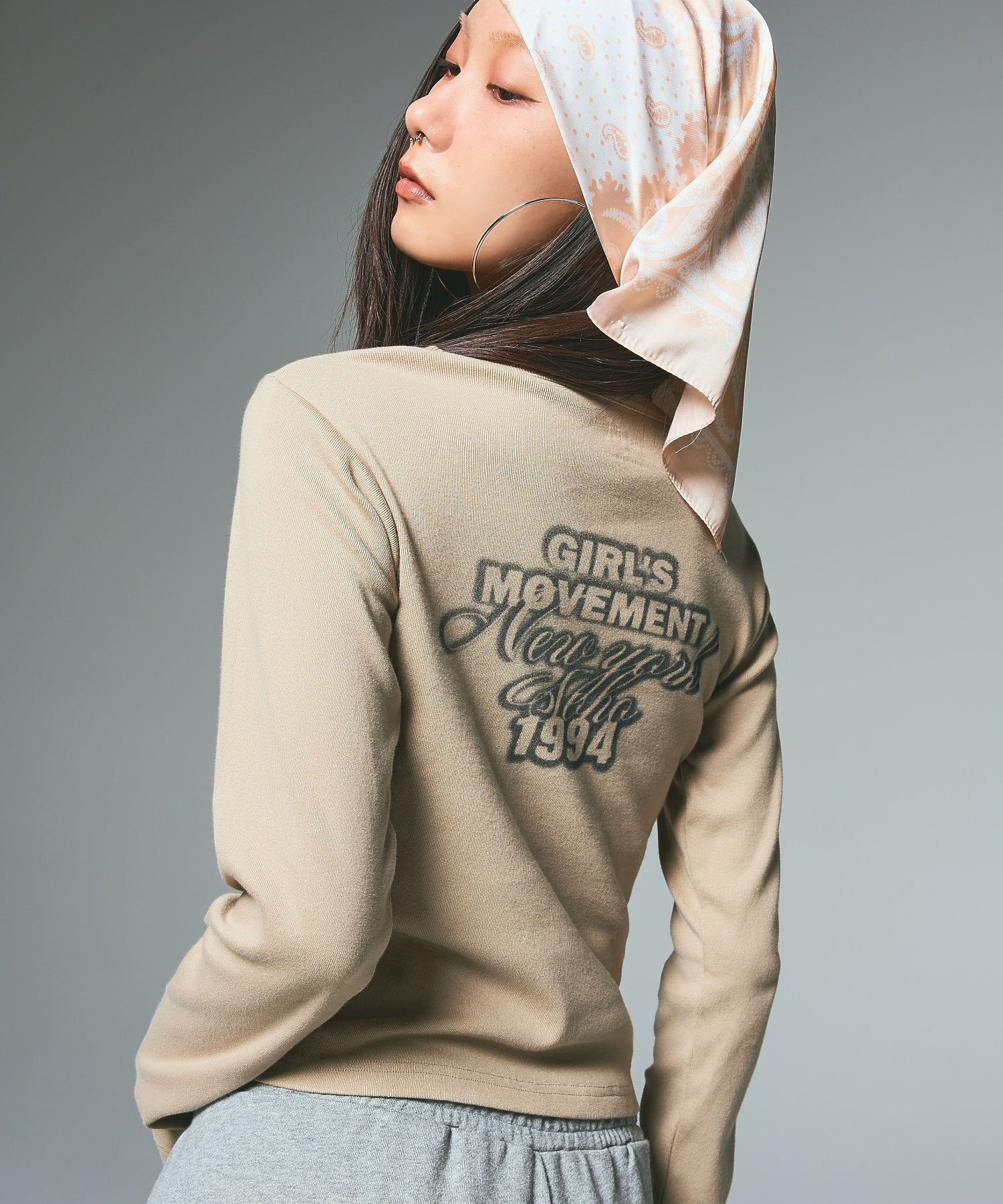 SPRAY LOGO L/S TOP