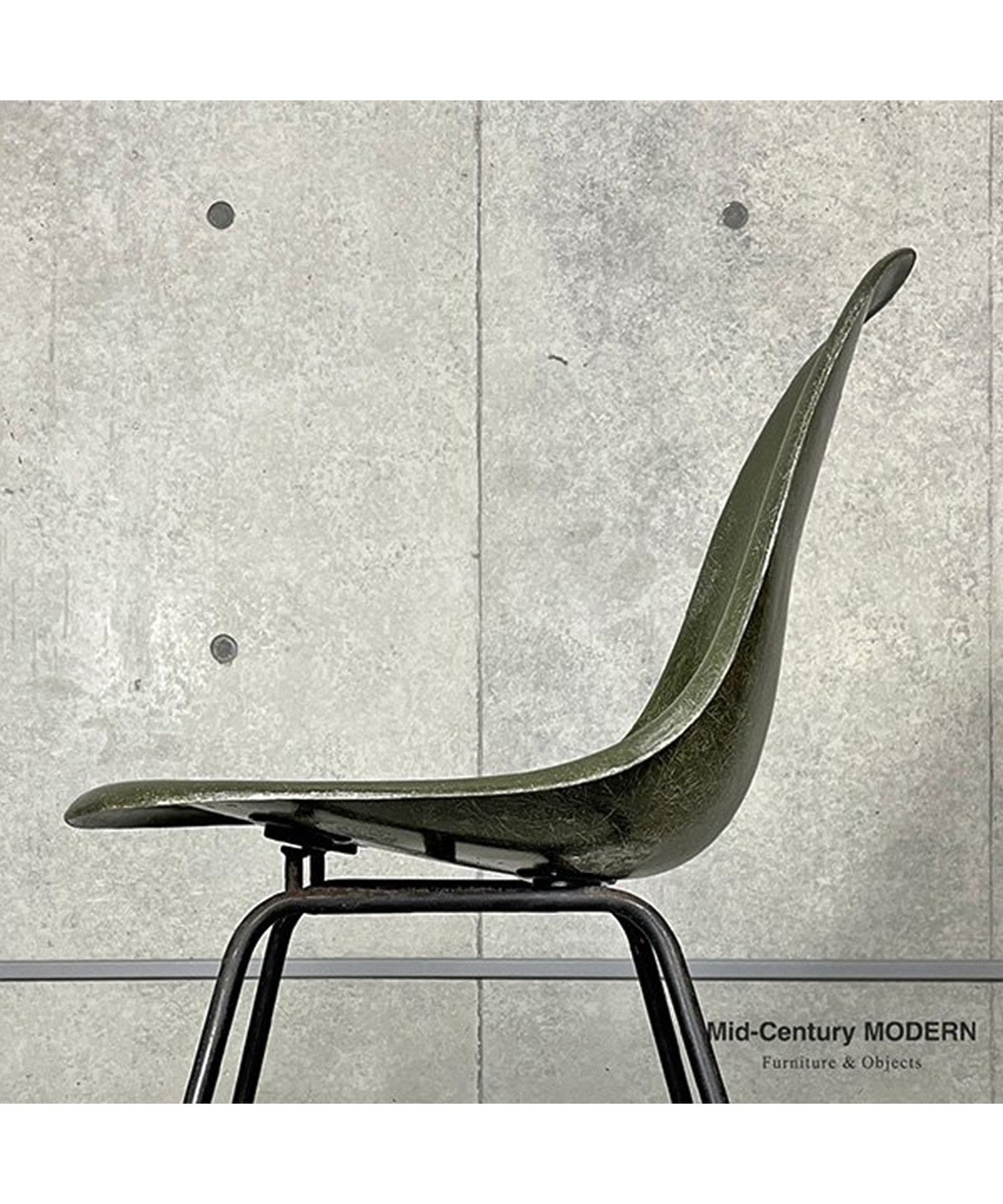 HermanMiller Side Shell / Olive Green Dark