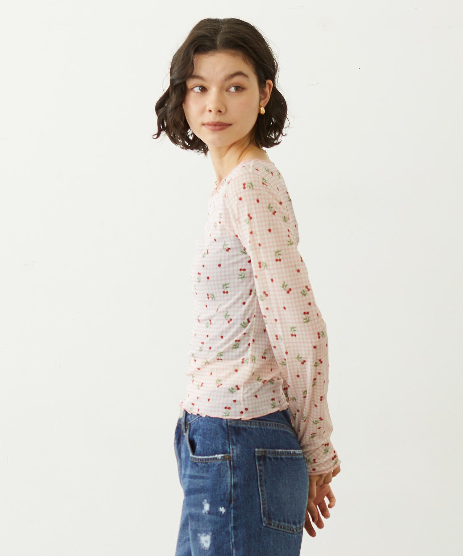 CHERRY MESH TOP
