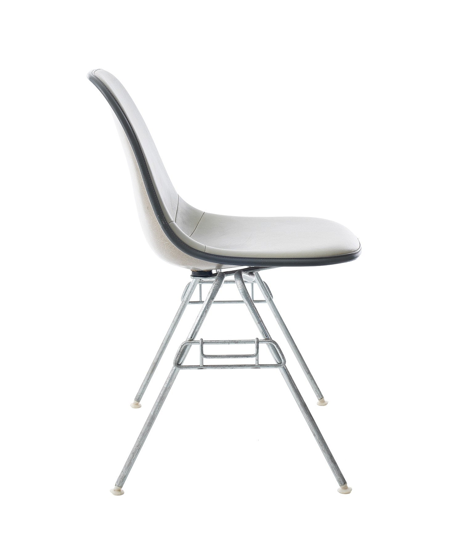 HermanMiller Side Shell / Greige Nauga Lt.Gray