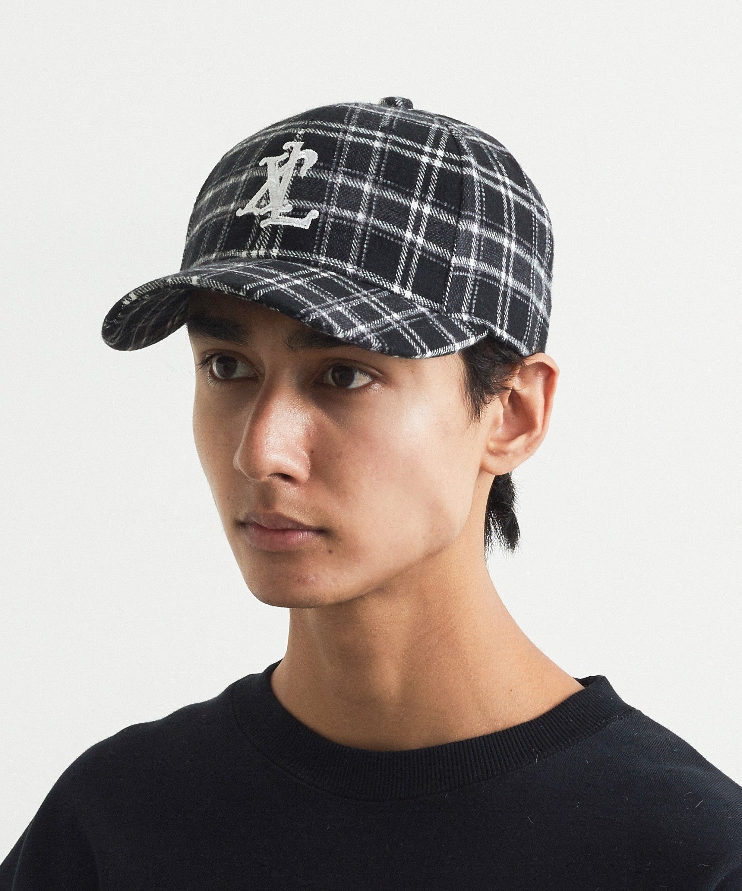 URBAN PLAID CAP