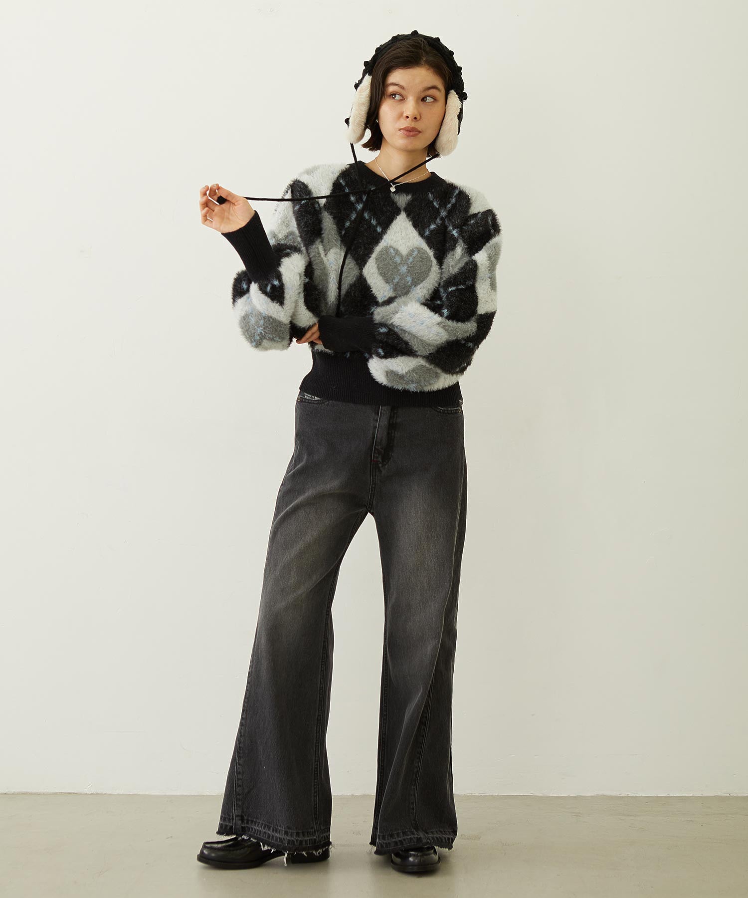 HEART ARGYLE KNIT TOP