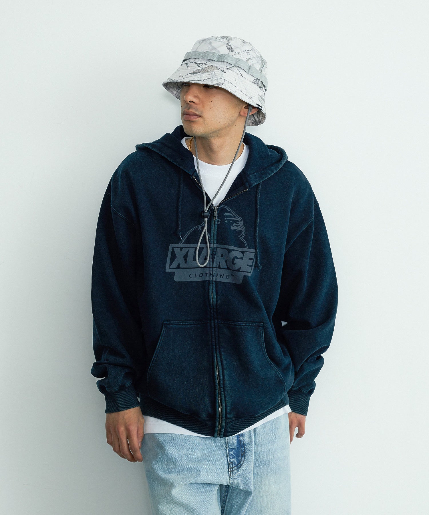 MODEL身長：172cm / 着用サイズ：Lサイズ