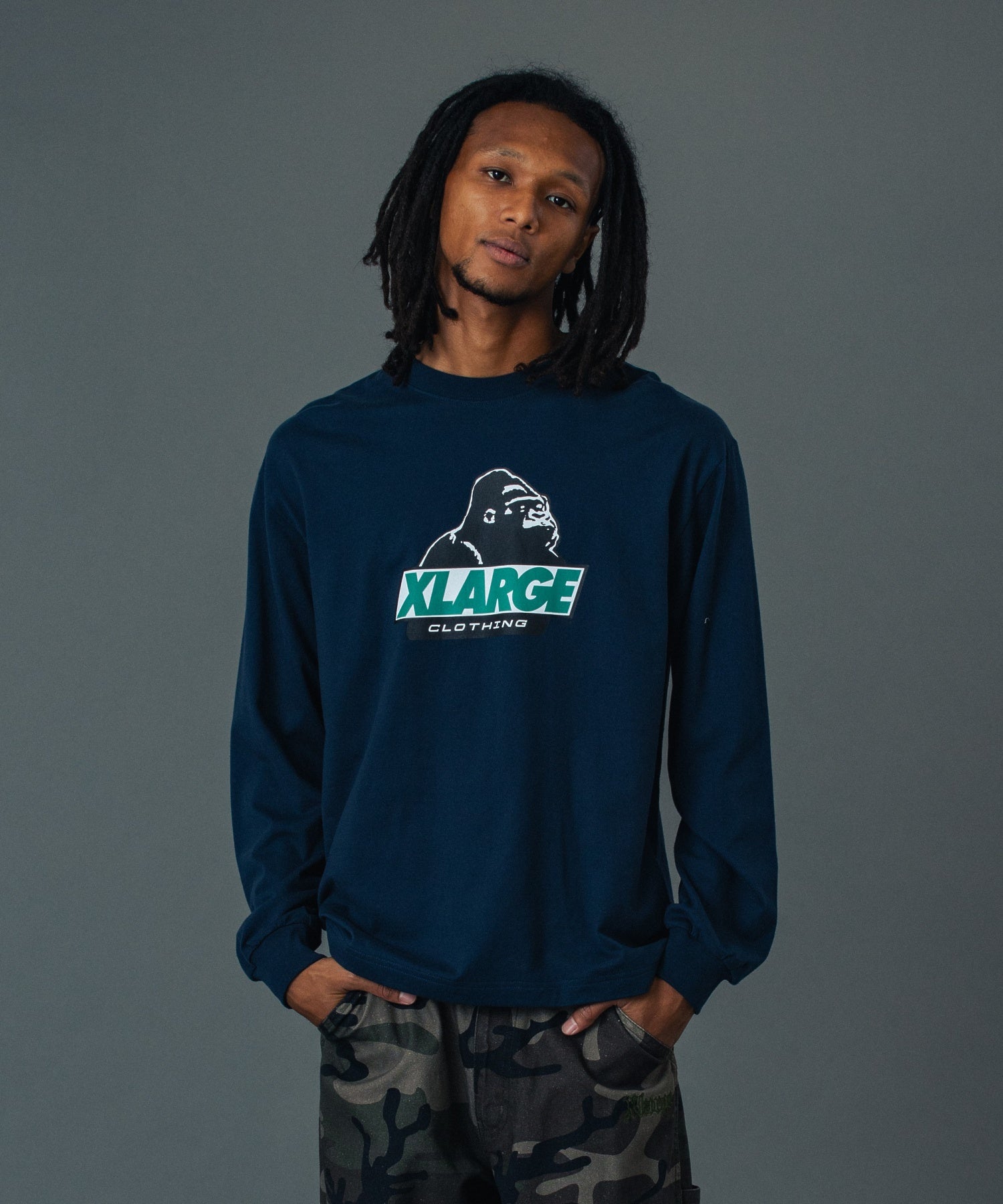 MODEL 身長185cm / 着用サイズ：Lサイズ