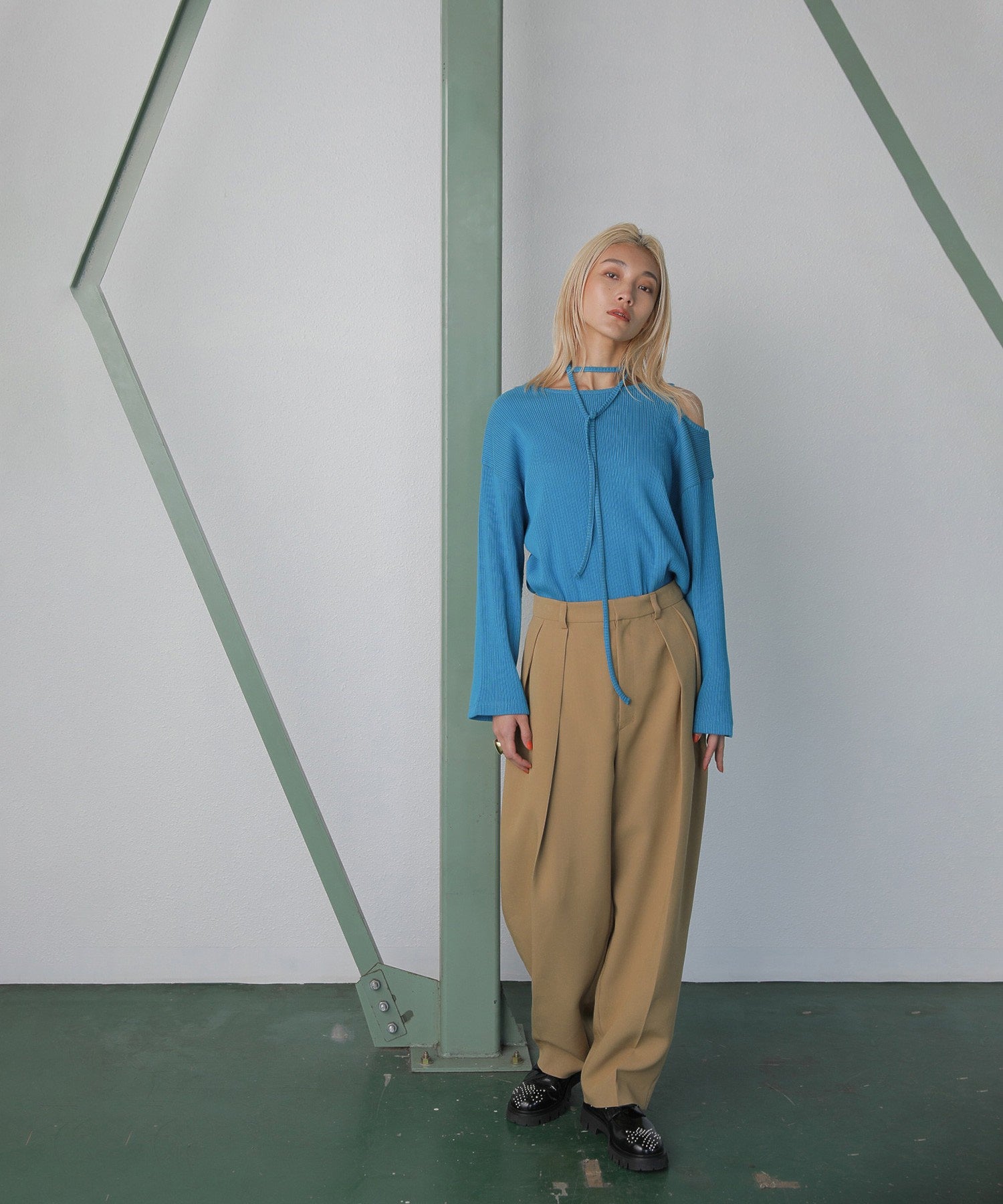 mici/カットオフプルオーバー