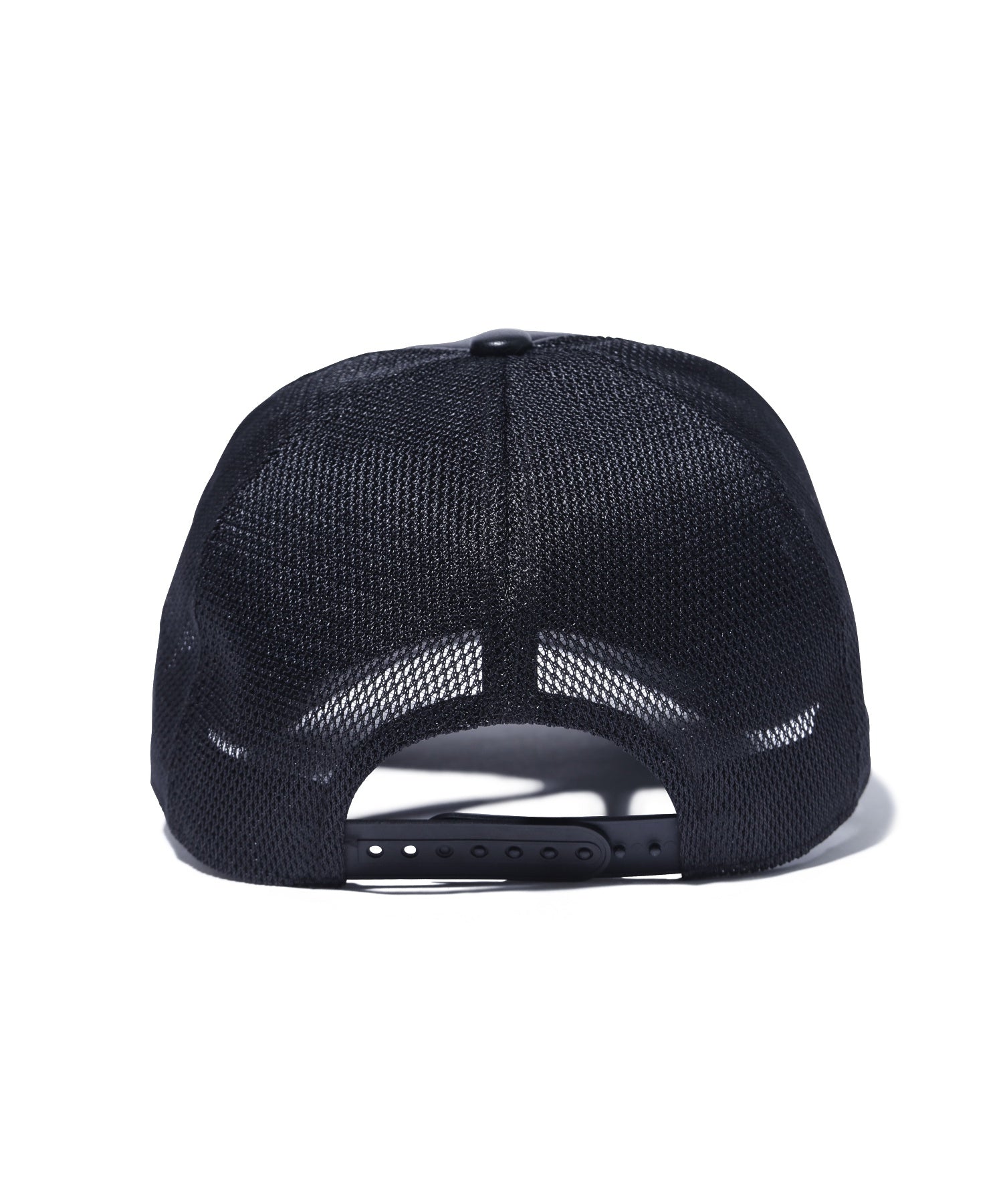 XLARGE×DexFilmz FAUX LEATHER MESH CAP