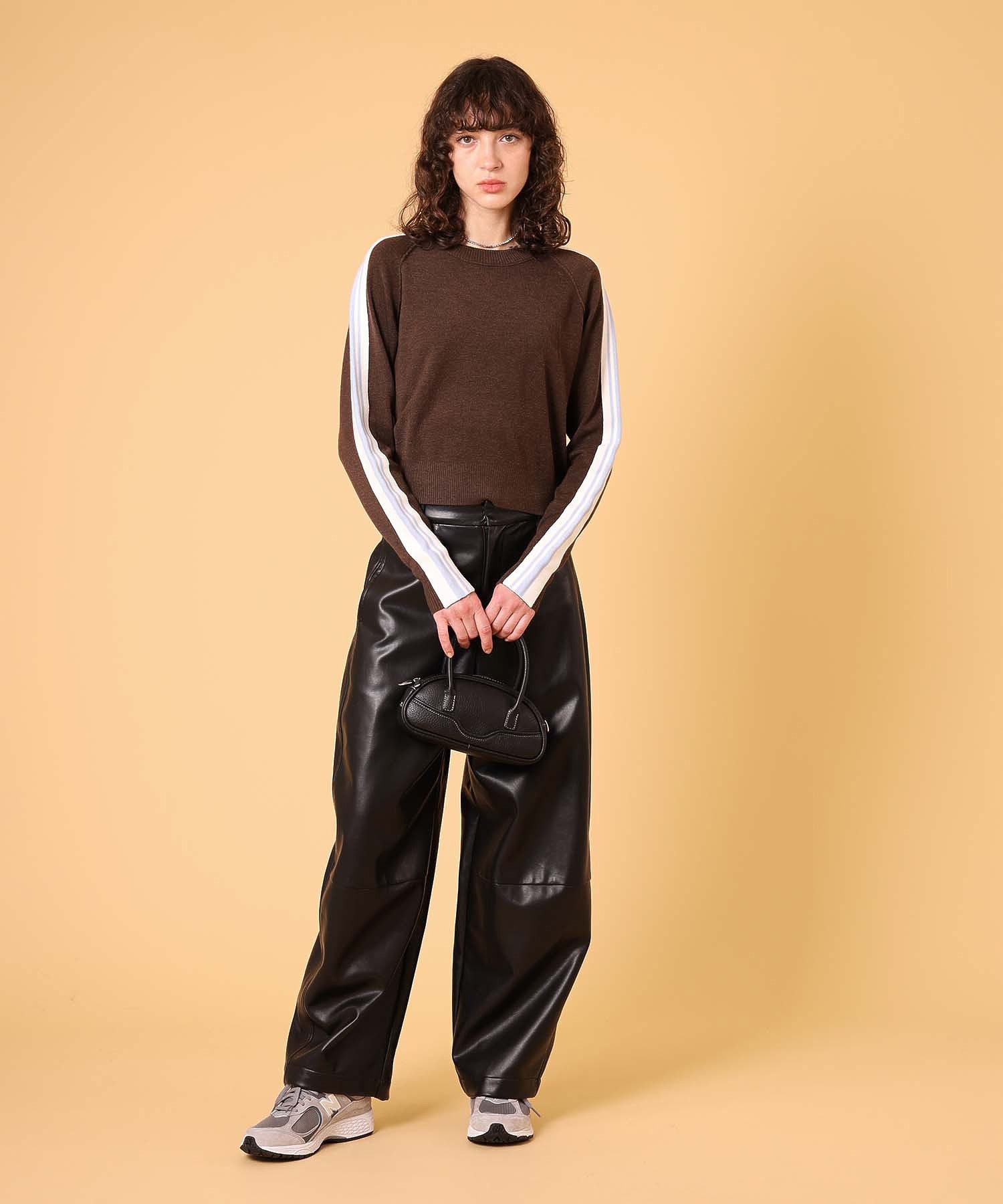 ラインニットプルオーバー