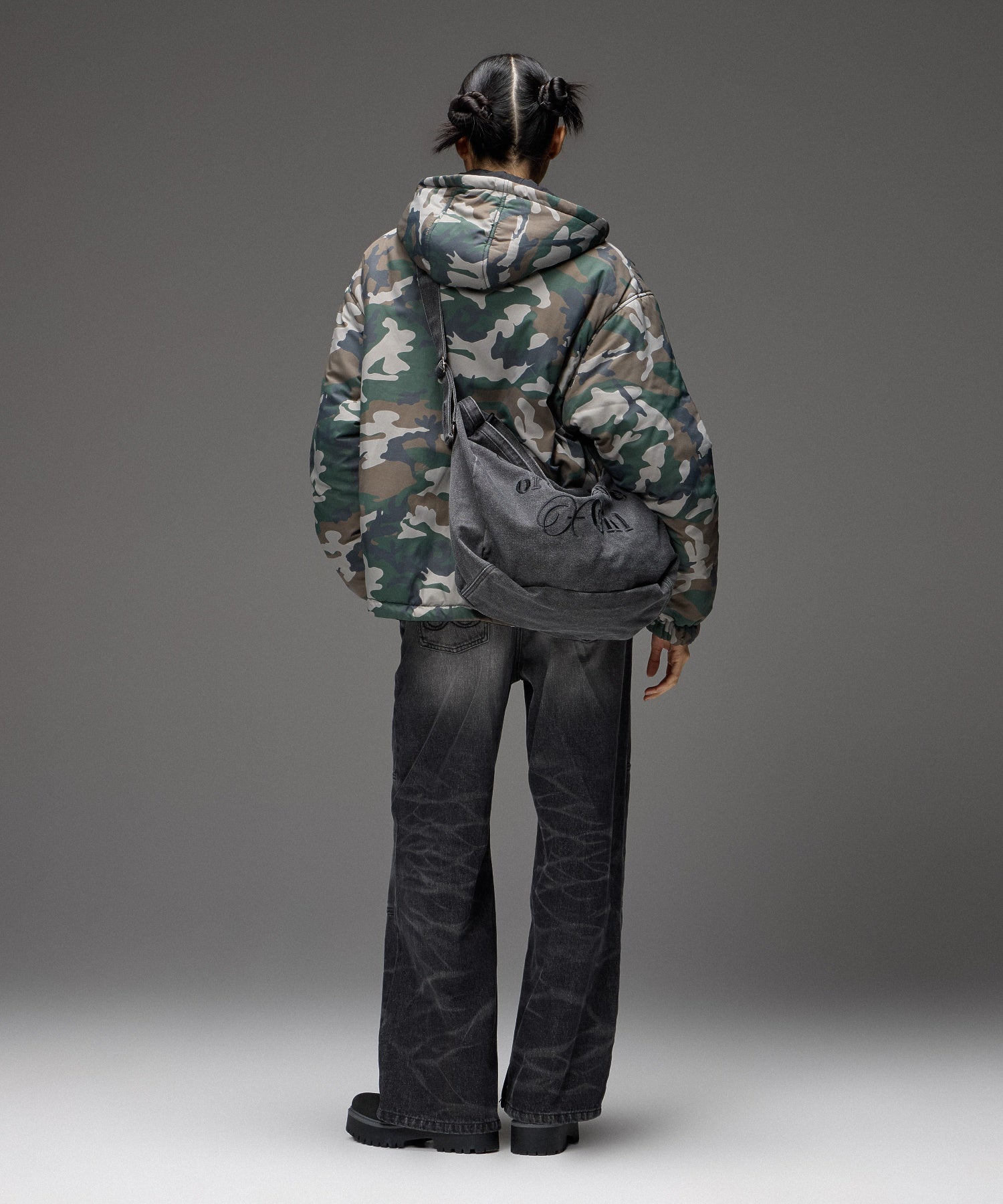 MIX FONT LOGO FADED SHOULDER BAG