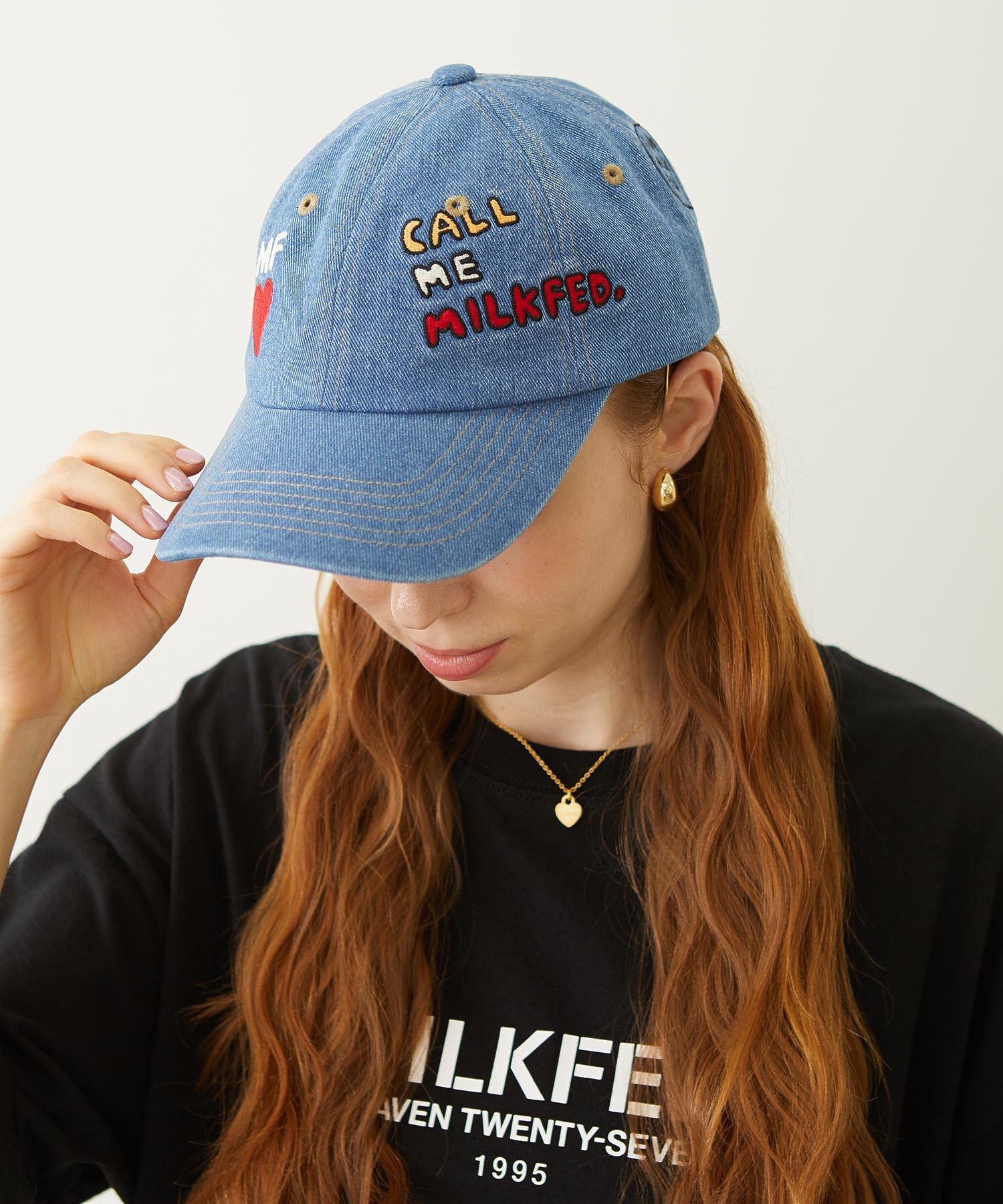 DOODLE EMBROIDERY CAP