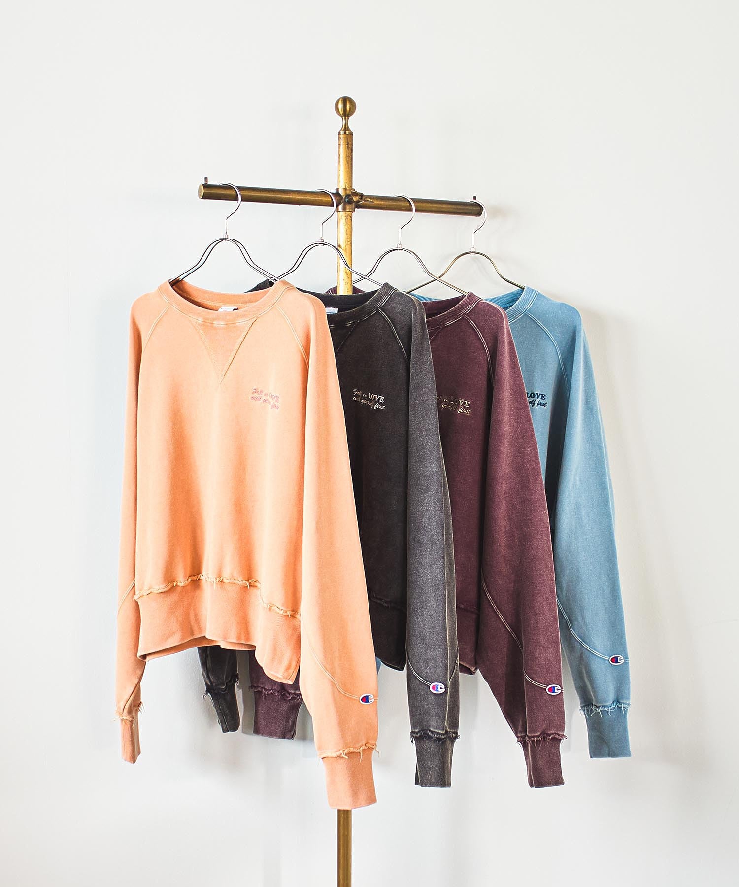 【Champion別注】ROSE BUD×Champion HEAVY WASH SWEAT