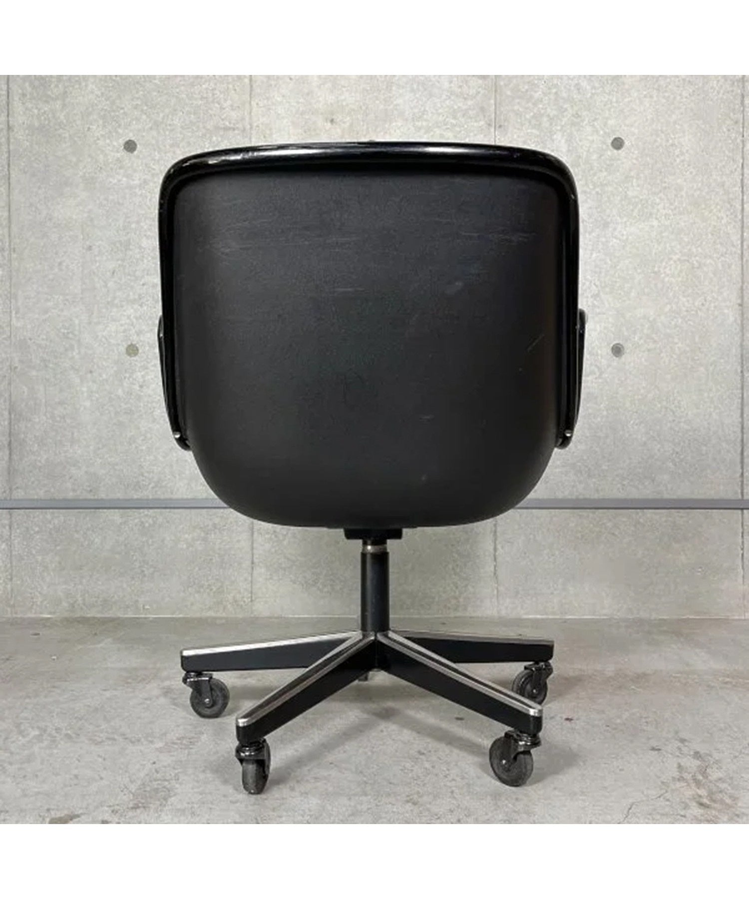 Pollock Executive Chair / Vintage