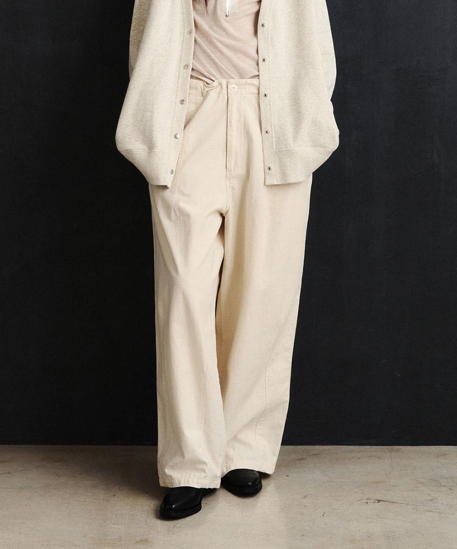DENIM/BACK SATIN PANTS