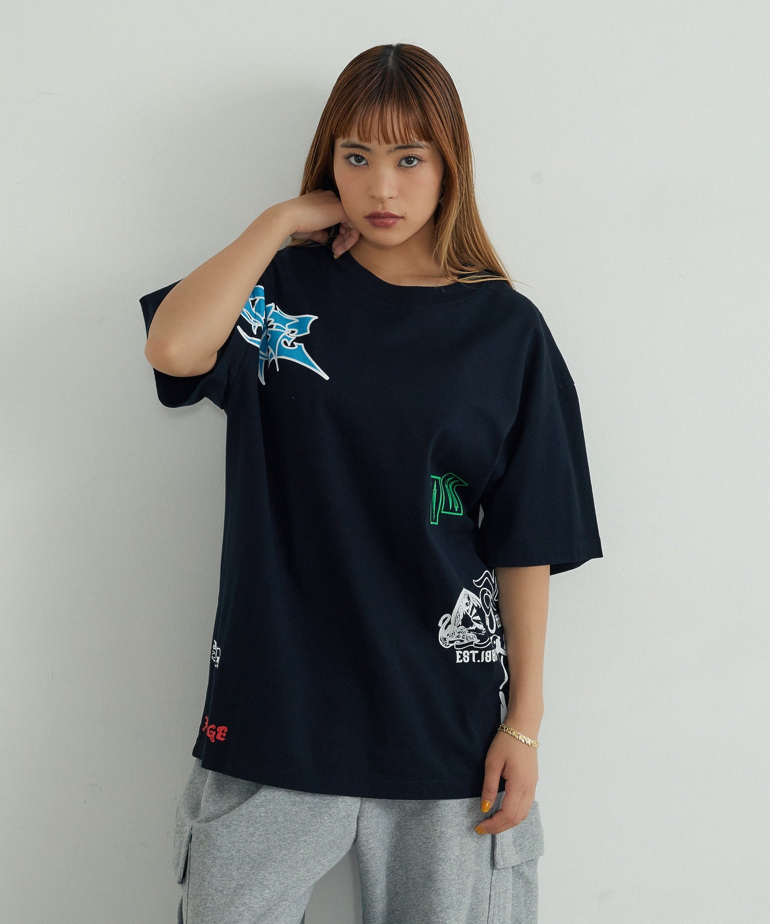 MODEL身長：165cm / 着用サイズ：Lサイズ