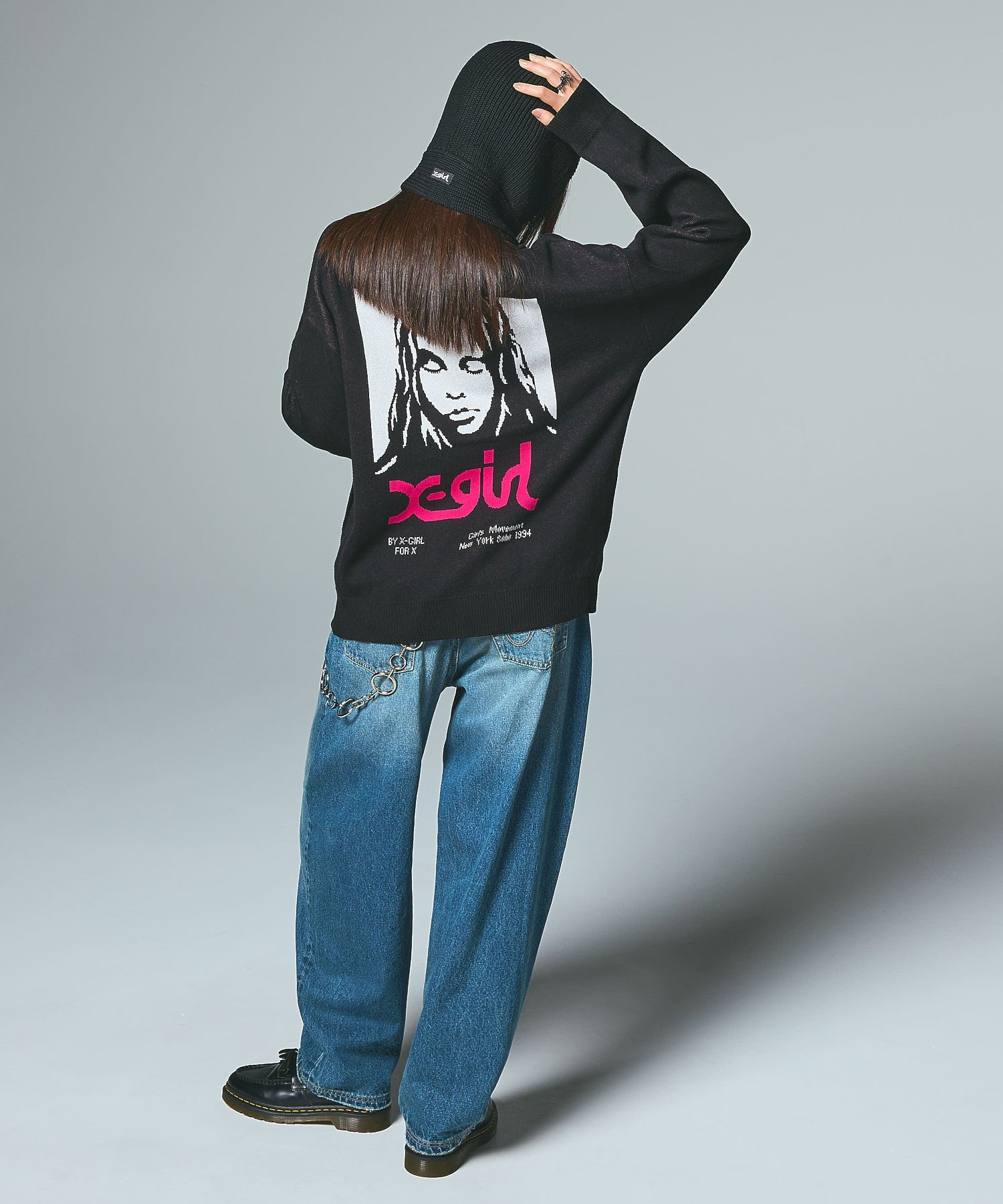 FACE JACQUARD KNIT TOP