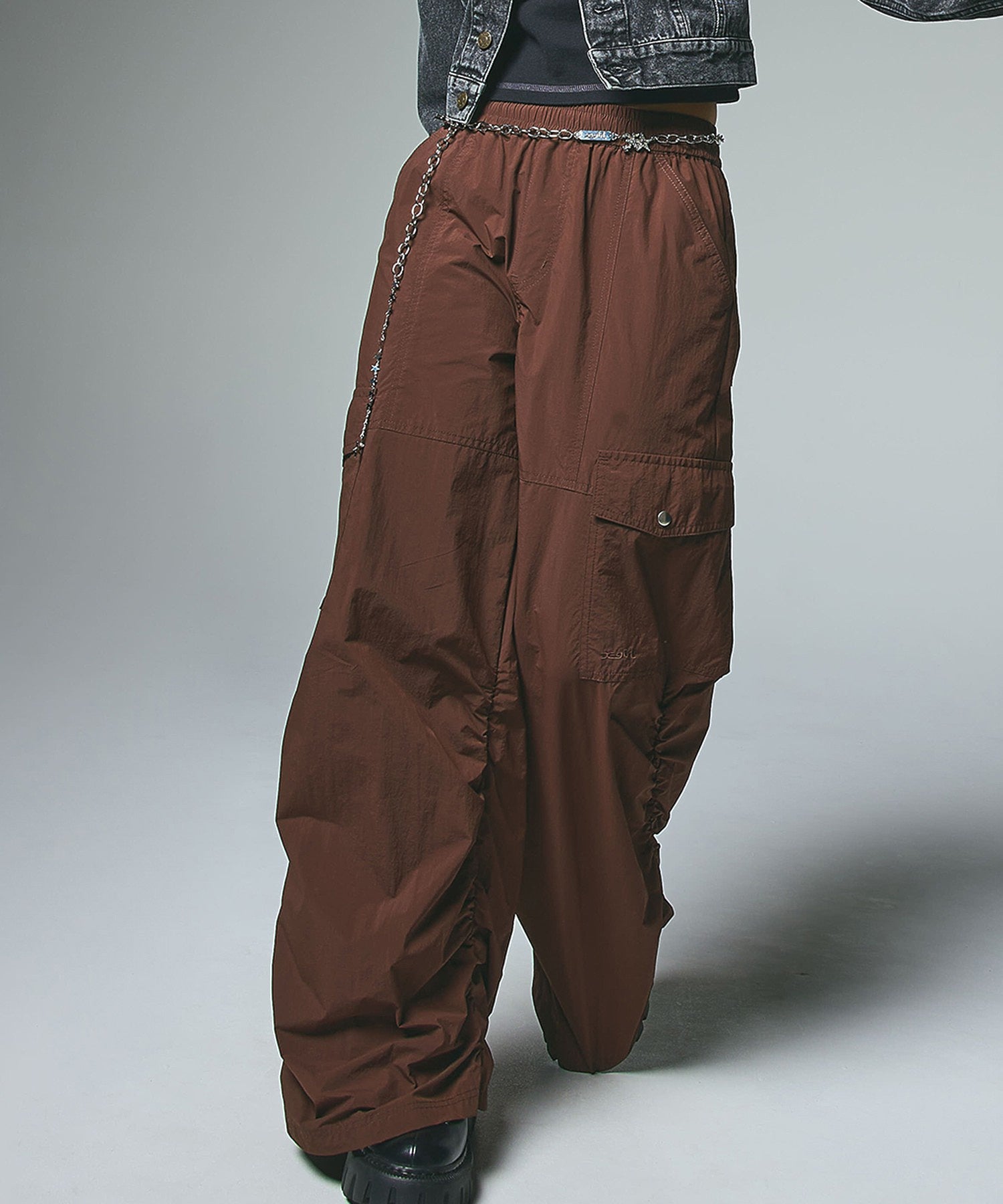 VOLUME HEM LOOSE EASY PANTS