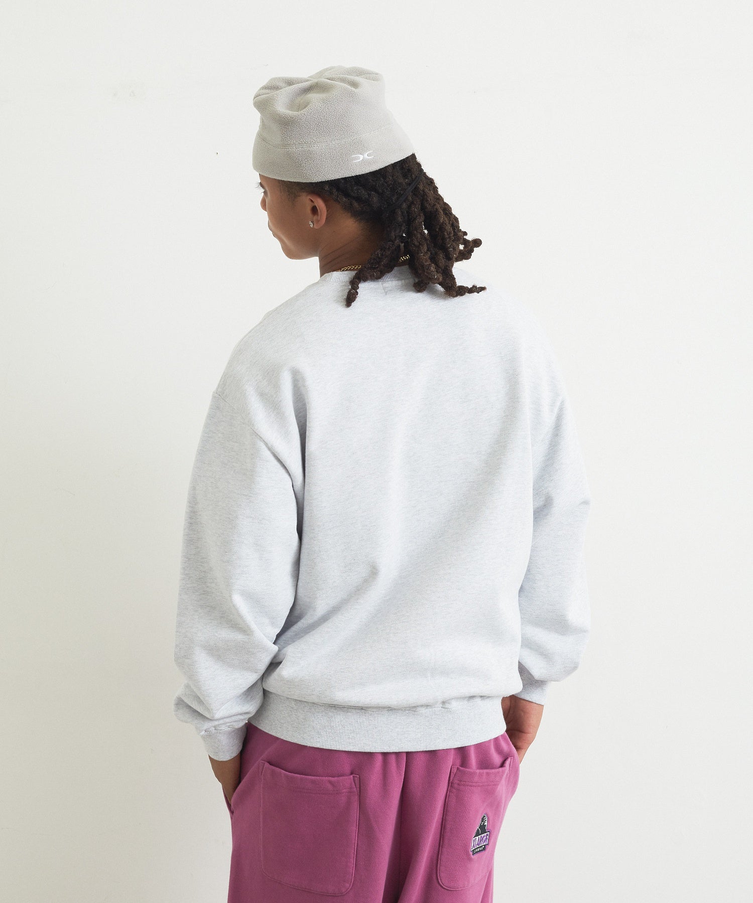 CHASING DREAMS CREWNECK SWEATSHIRT