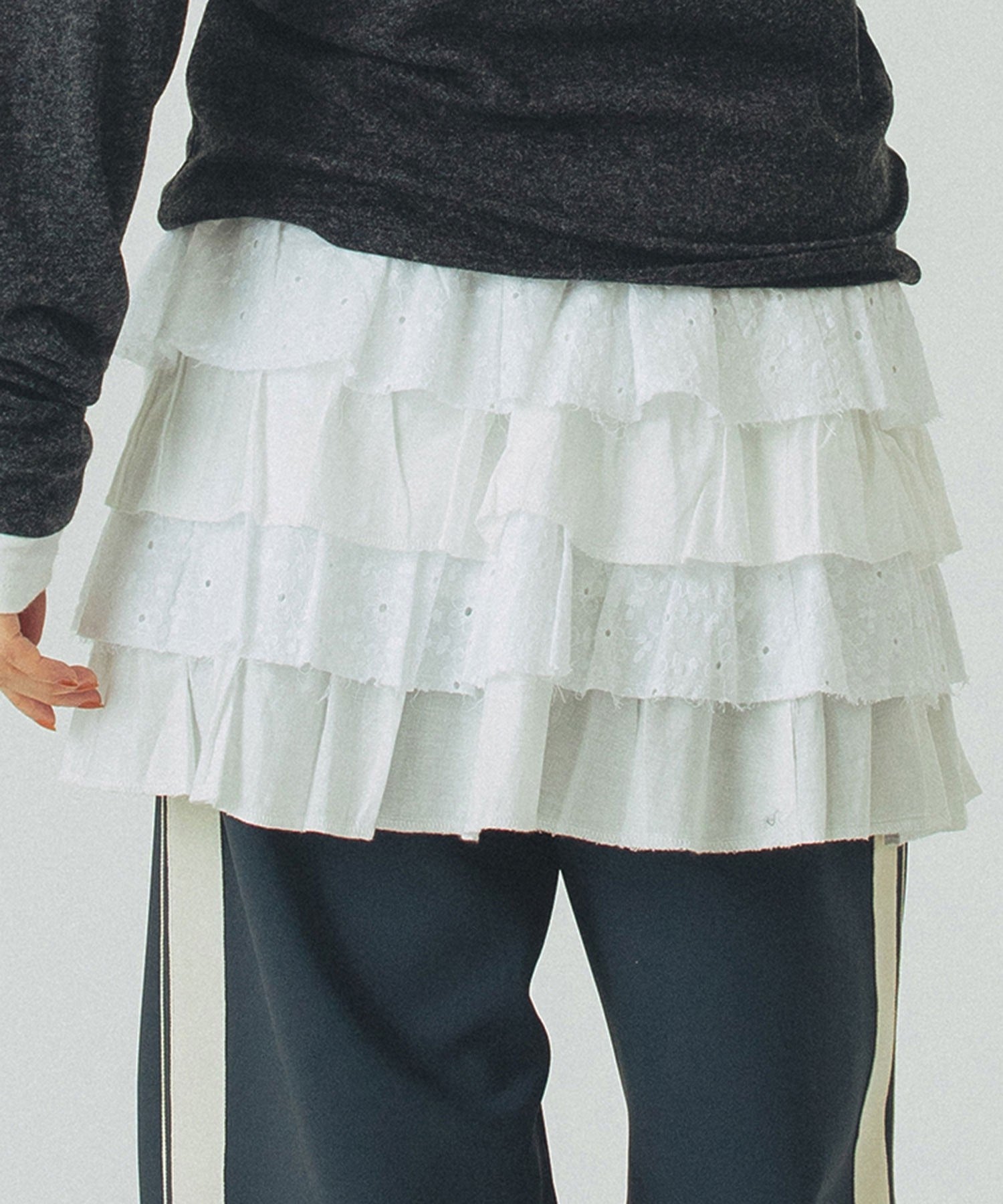LACE SKIRT