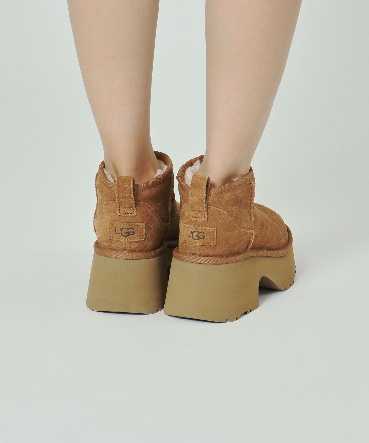 UGG/W CLASSIC ULTRA MINI NEW HEIGHTS