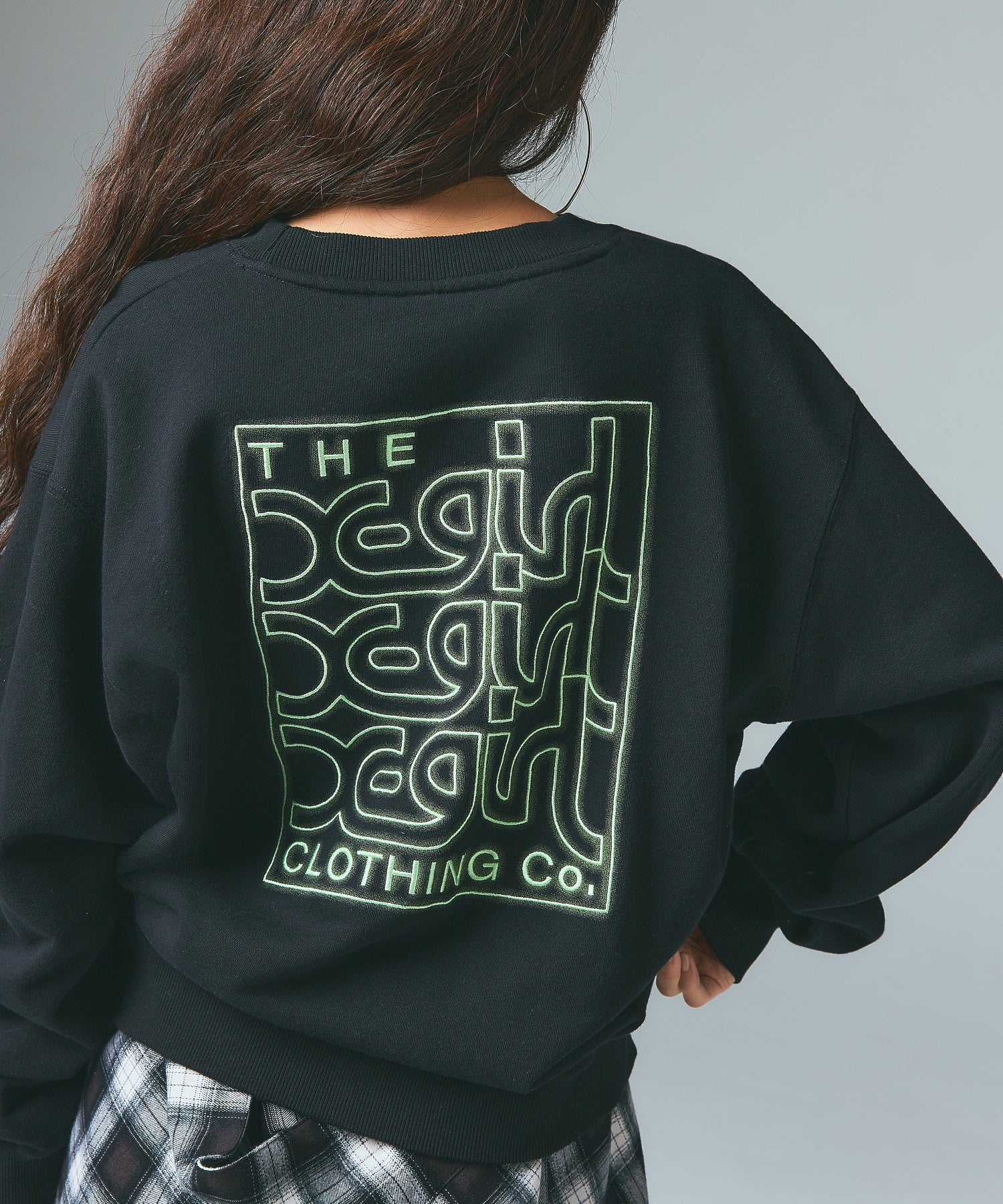 NEON BOX EMBROIDERED LOGO SWEAT TOP