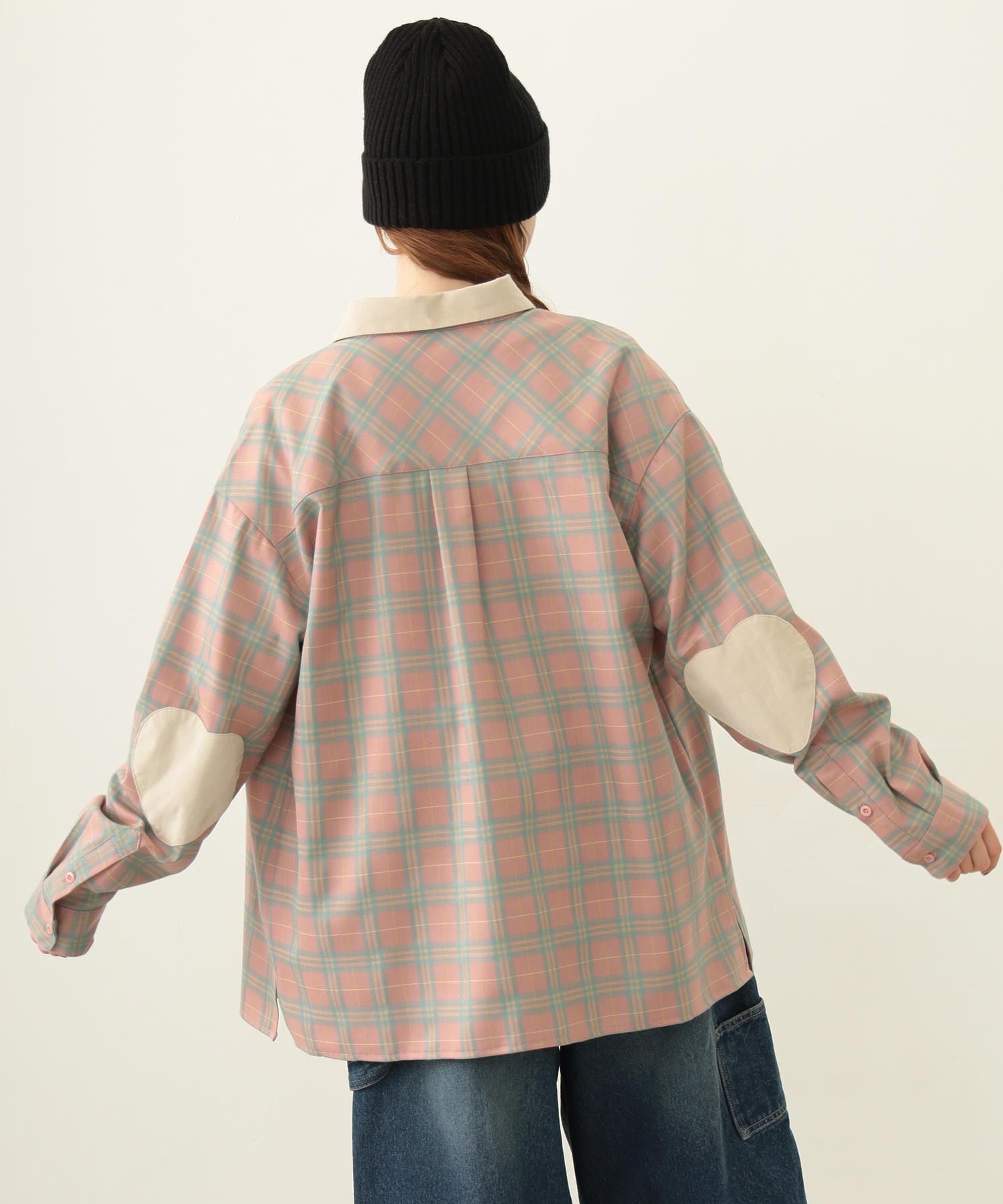 HEART ELBOW PATCH PLAID SHIRT