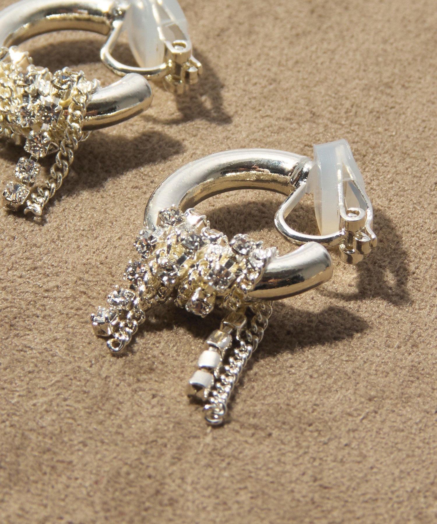loni/LUPINUS BIJOU CHAIN EARRINGS