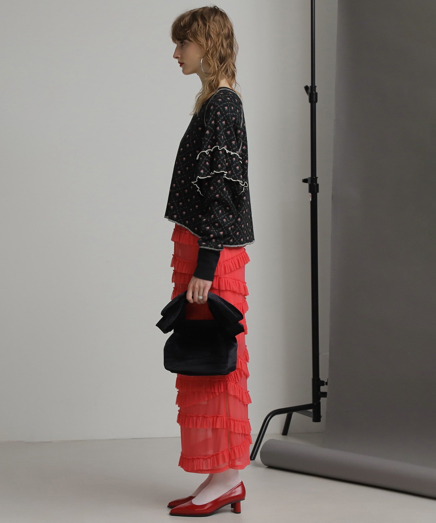 mag.by c/フラワーサーマルトップス