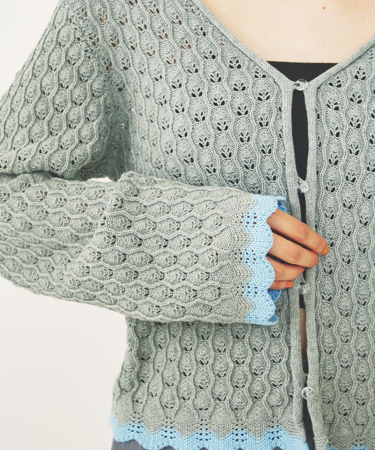 SCALLOP HEM KNIT CARDIGAN