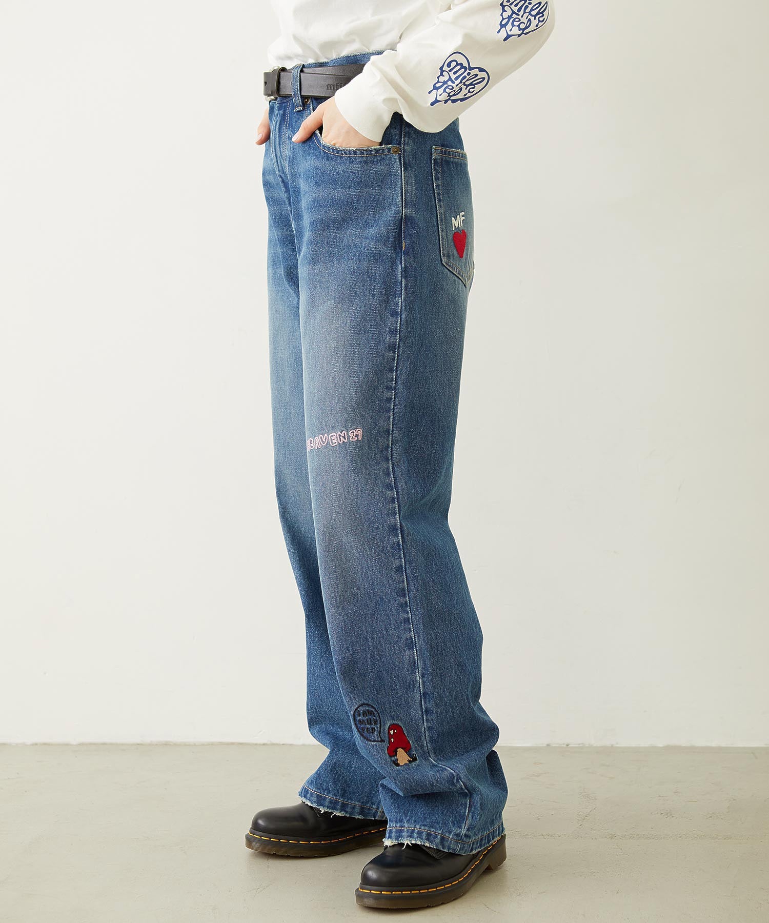 DOODLE EMBROIDERED DENIM PANTS