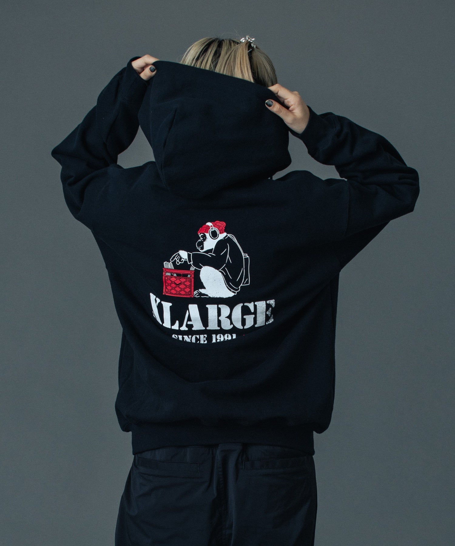 CRATE DIGGER ZIP HOODED SWEATSHIRT