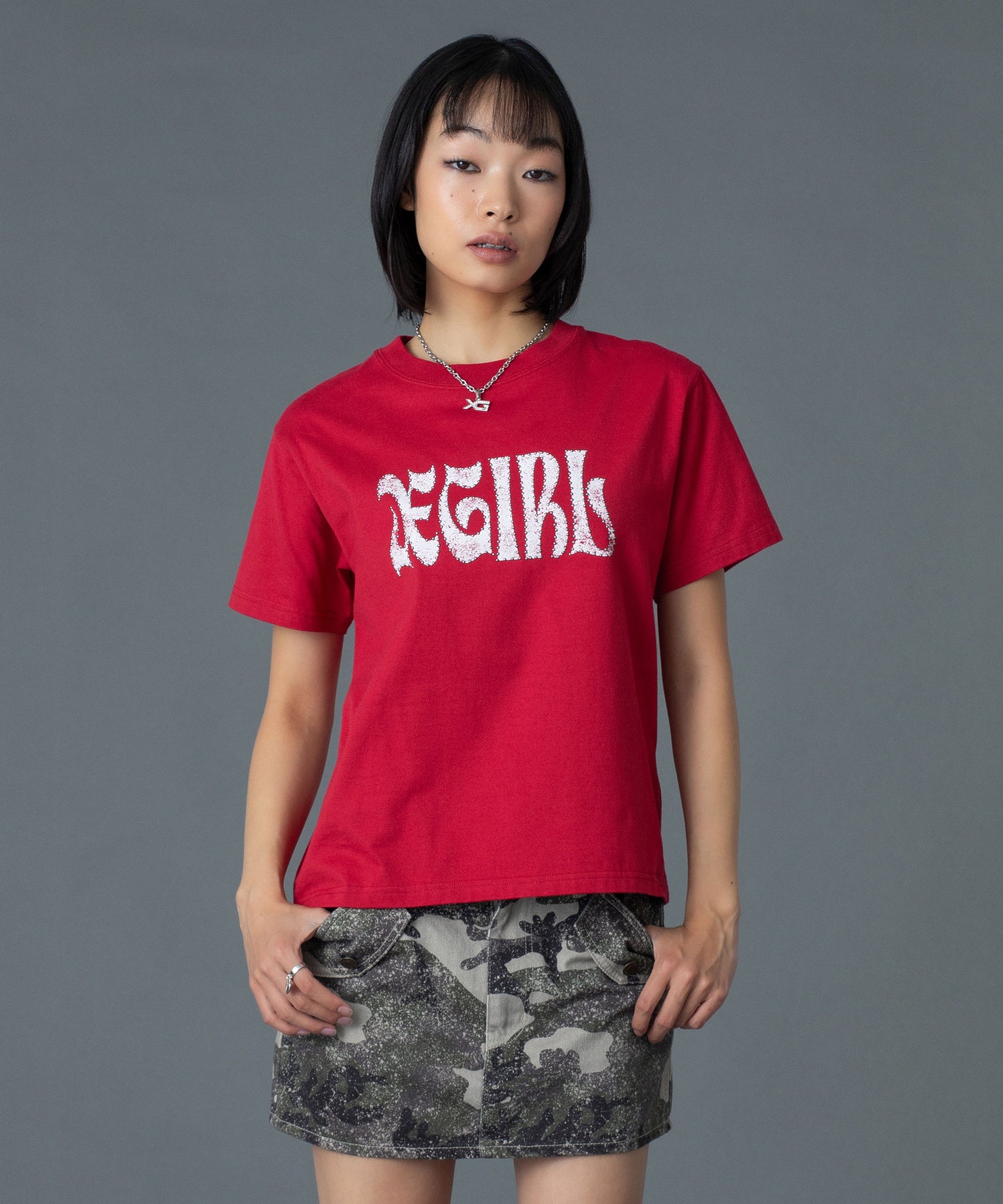 STUDDED LOGO S/S TEE