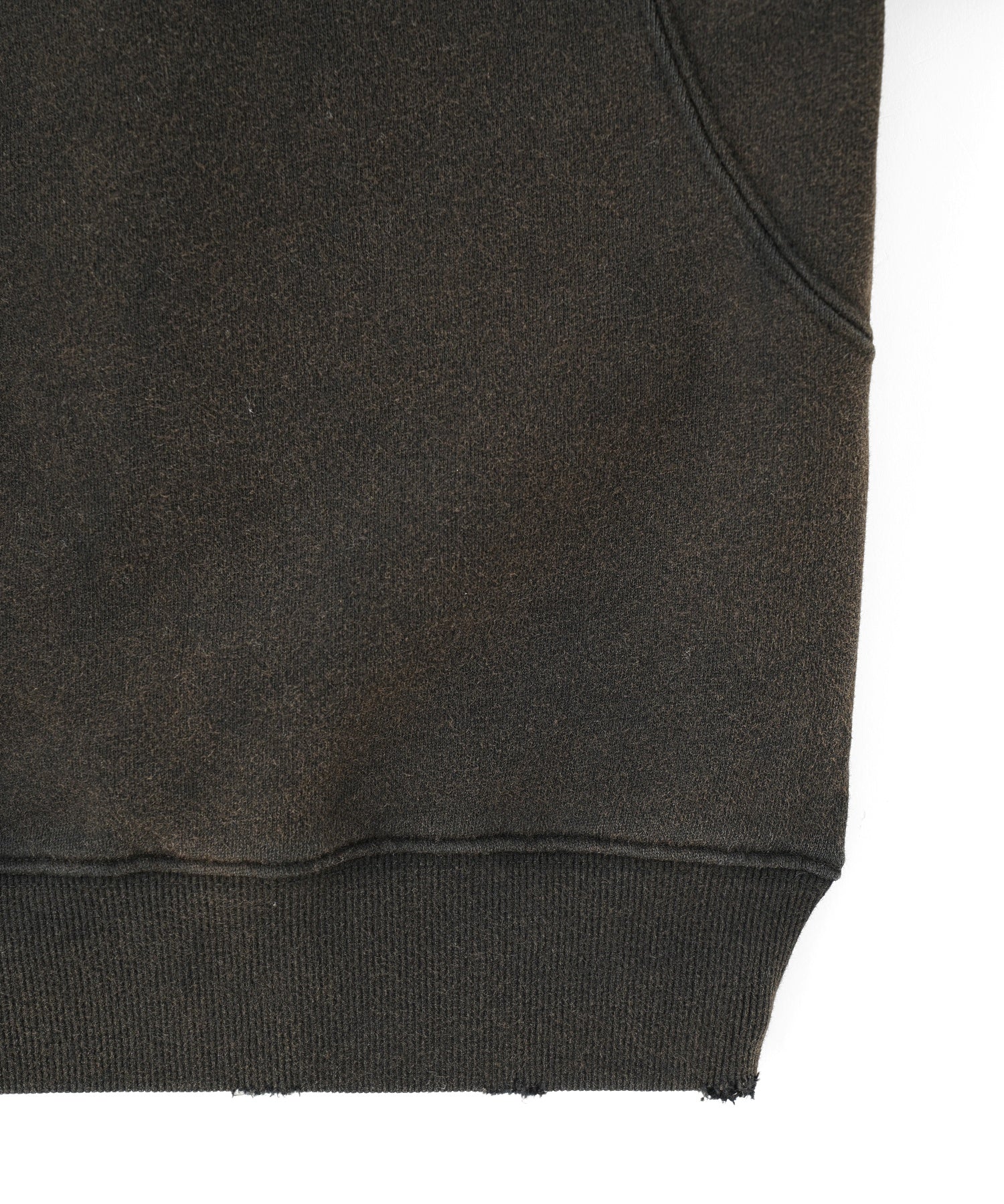 【WEB・一部店舗限定】スプレーブリーチパネルスウェット