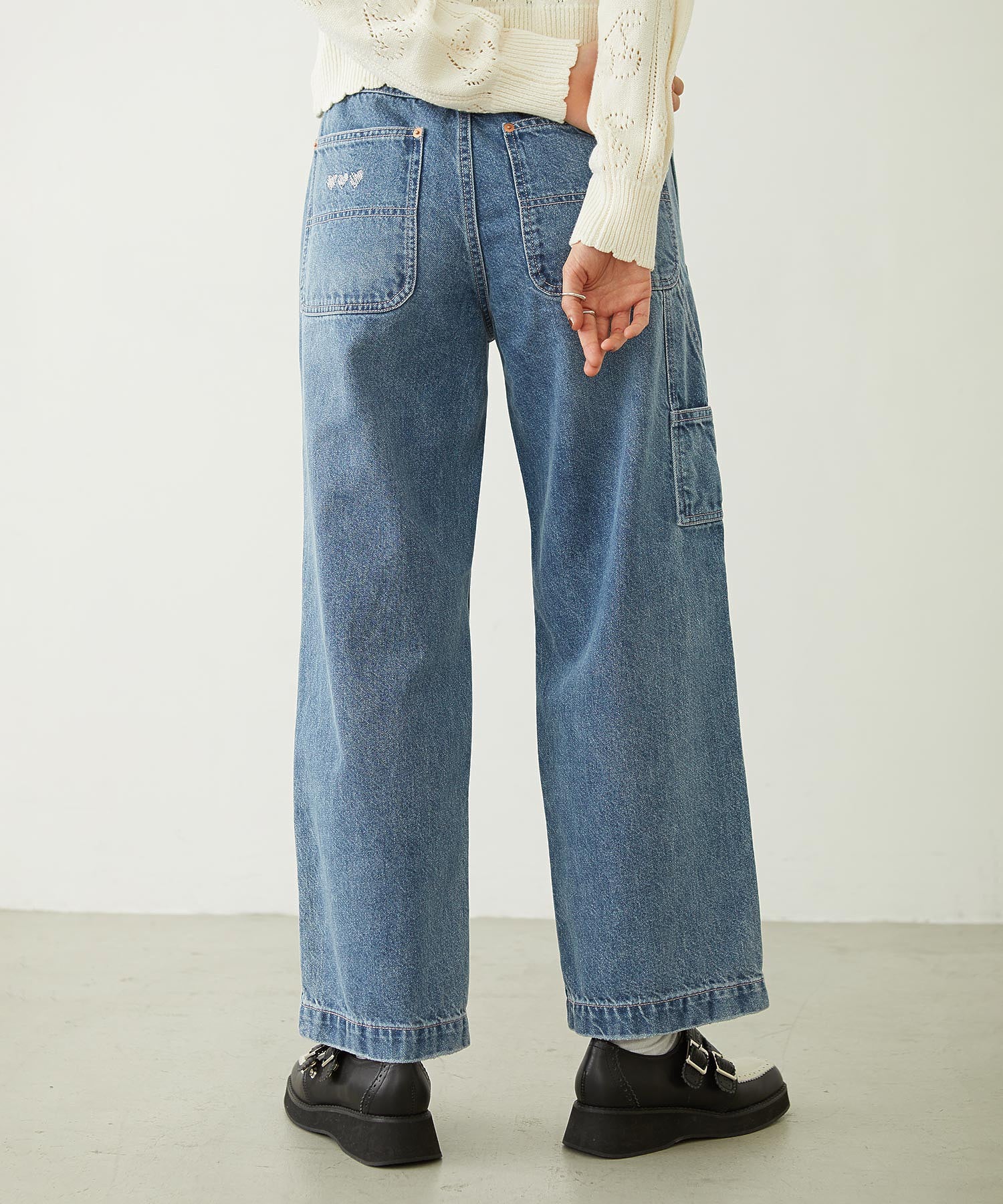 DOUBLE KNEE DISTRESSED DENIM PANTS