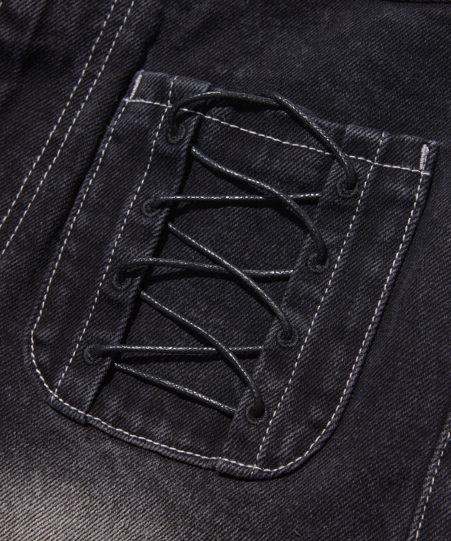 HEART POCKET FLARE DENIM PANTS