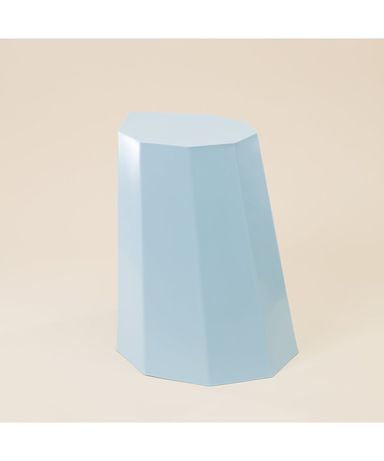 Arnold Circus Stool / Martino Gamper