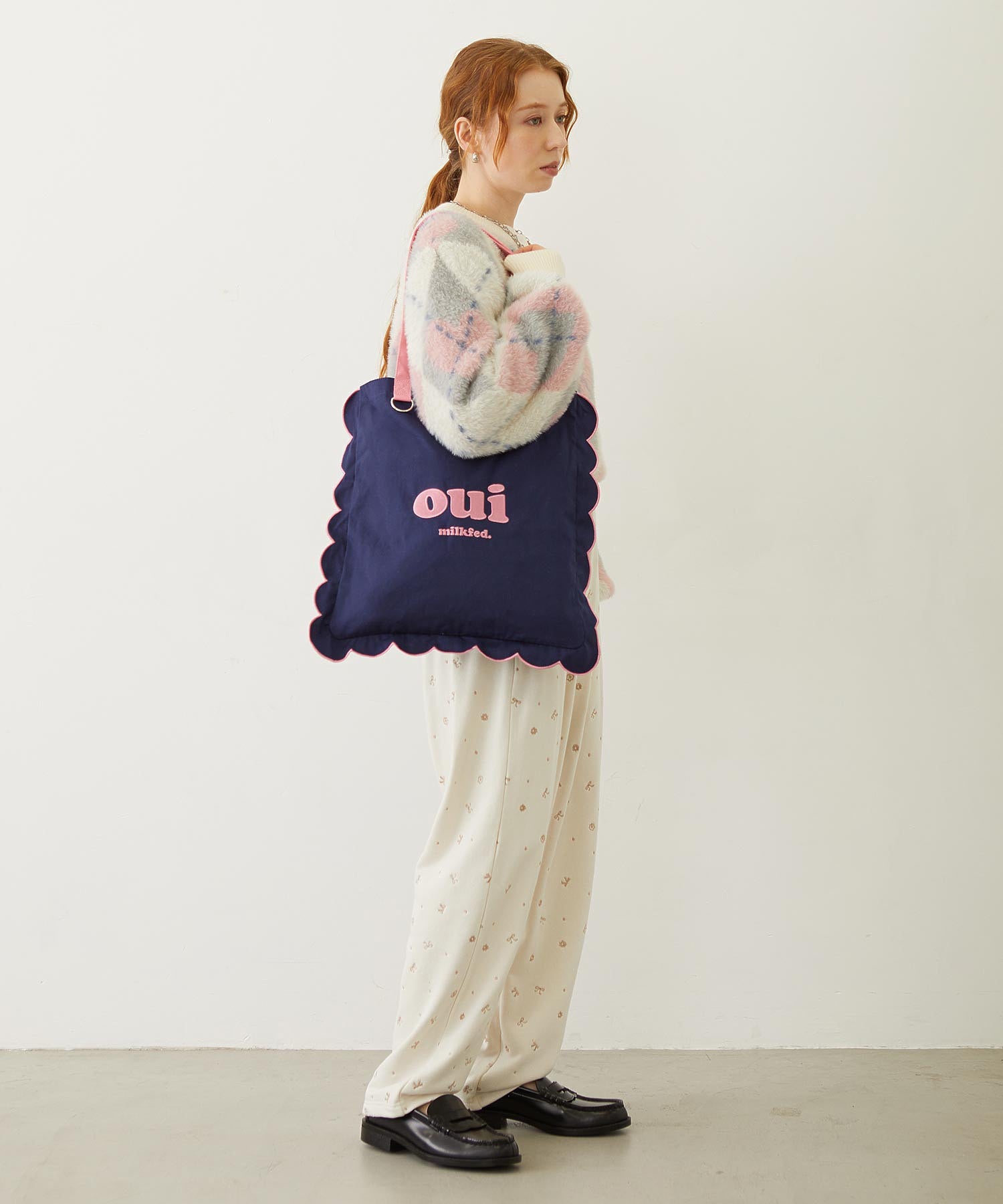 RUFFLE TOTE BAG