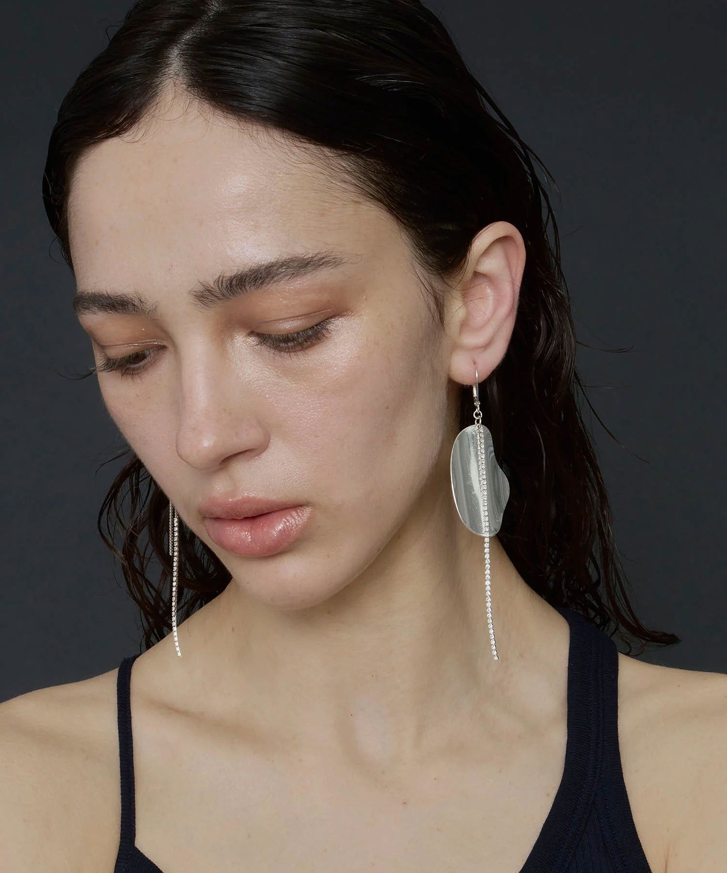 loni/LEAF BIJOU ASYMMETRY PIERCE