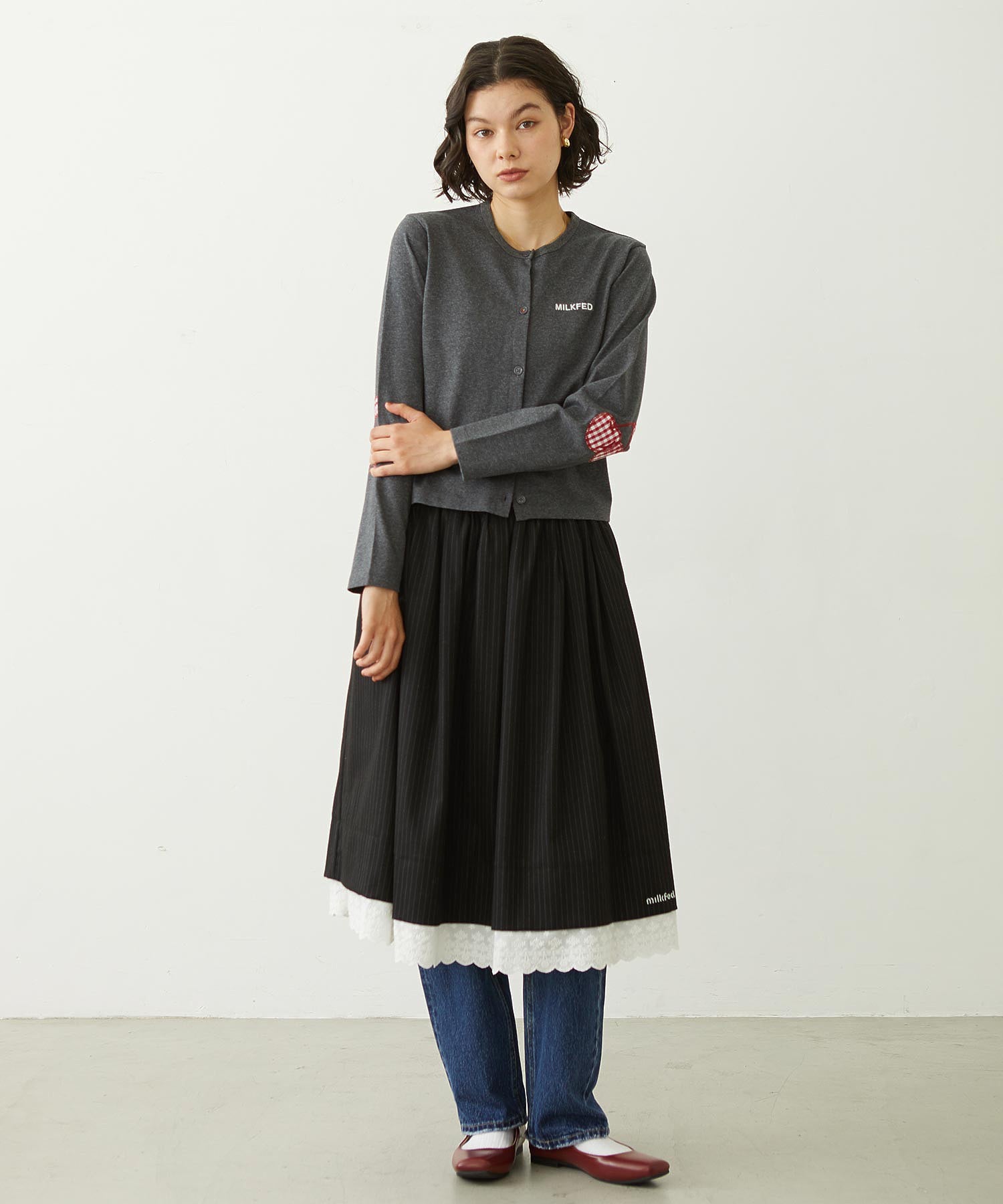 CHERRY ELBOW CARDIGAN