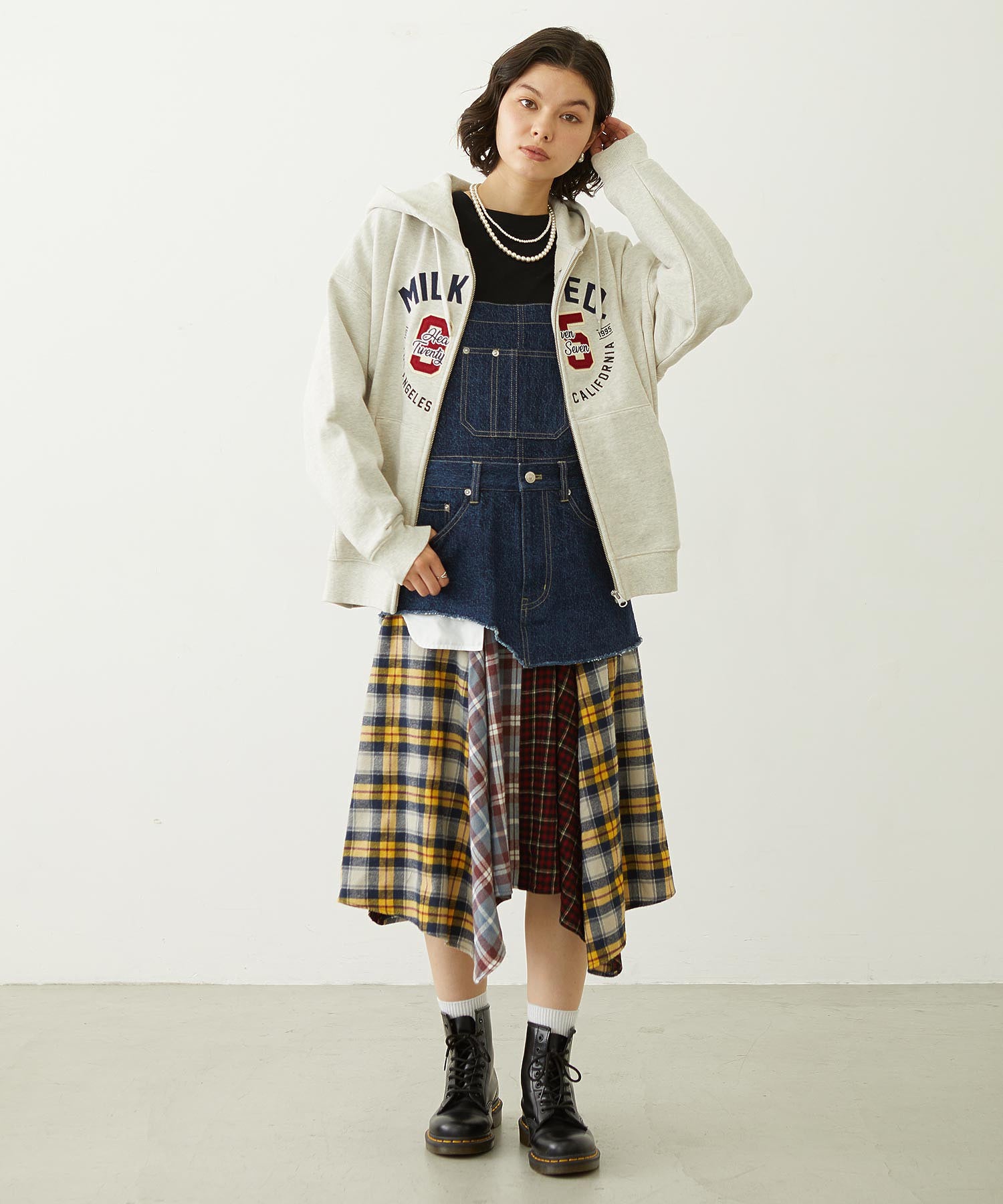 COLLEGE LOGO PATCH ZIP UP HOODIE