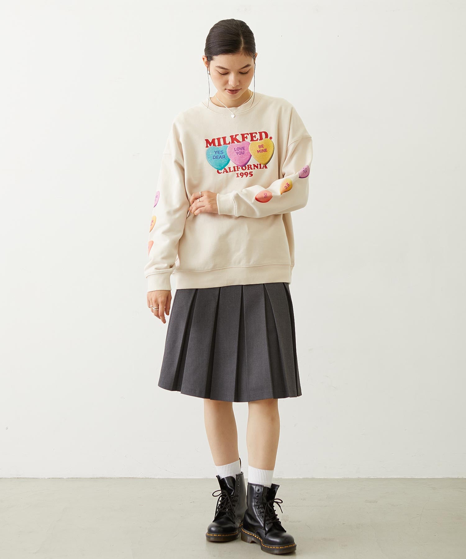 BELTED PLEATED SKIRT